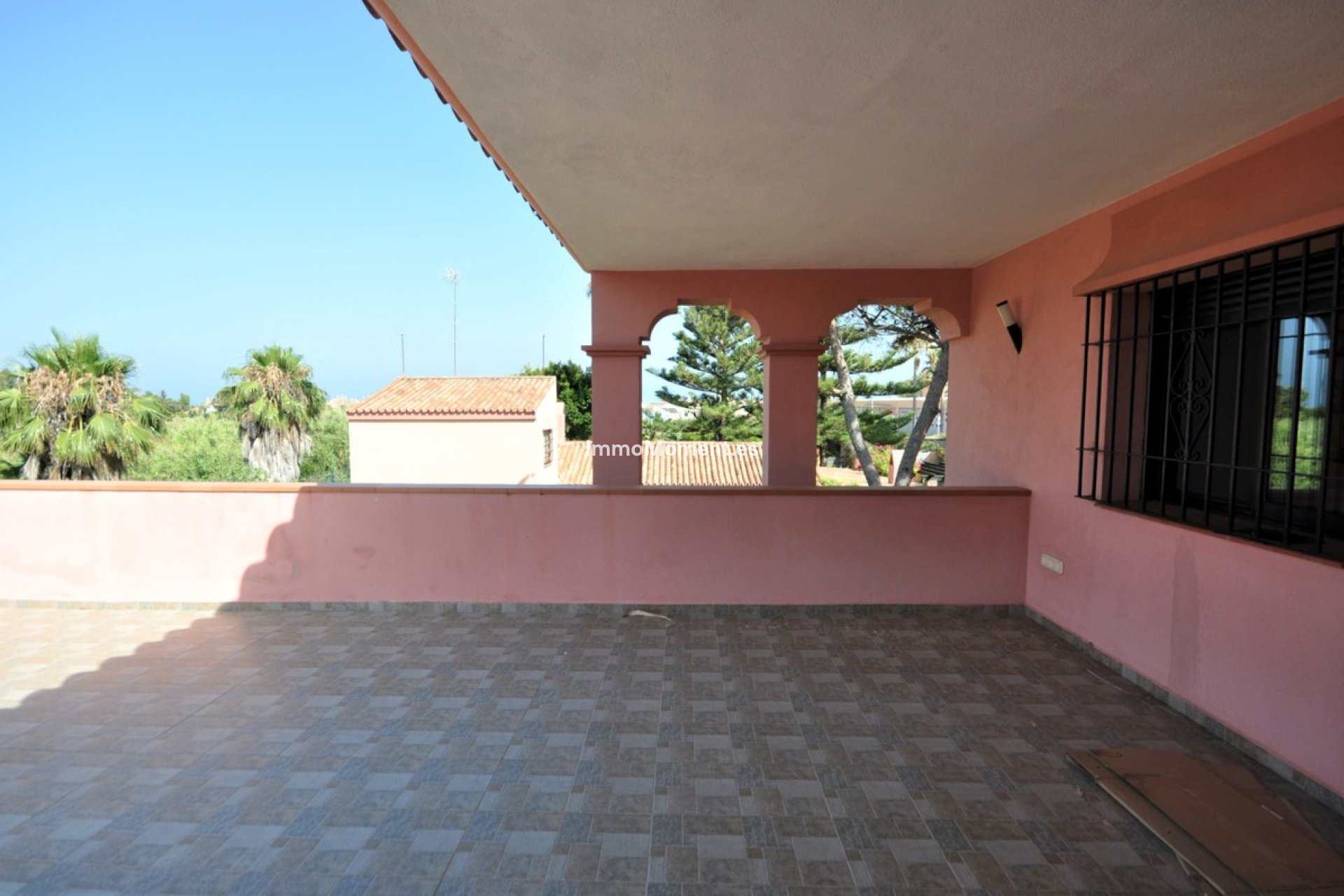 Wiederverkauf - Freistehende Villa - Casares - Casares Playa