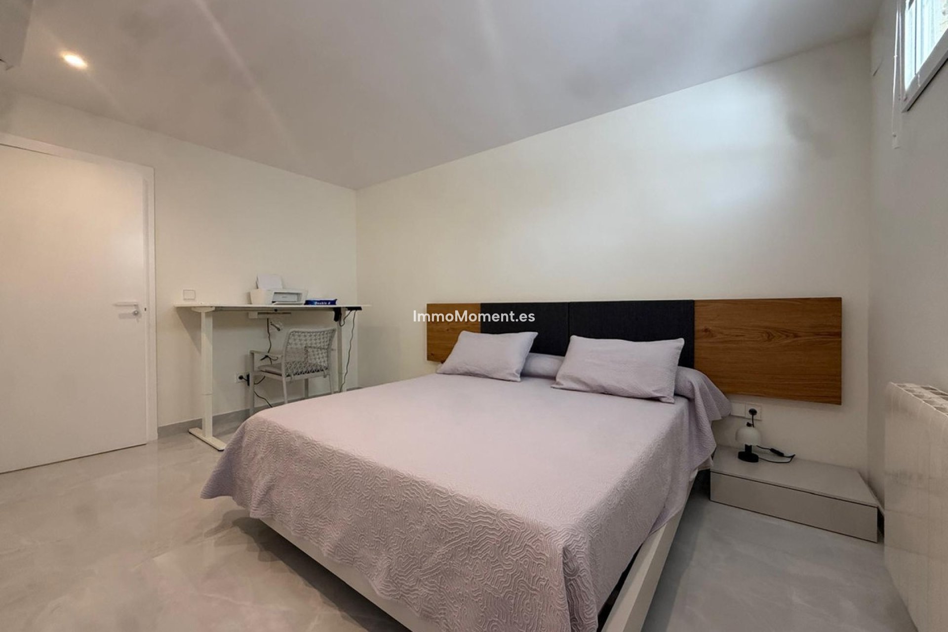 Wiederverkauf - Freistehende Villa - Denia - Denia Centro