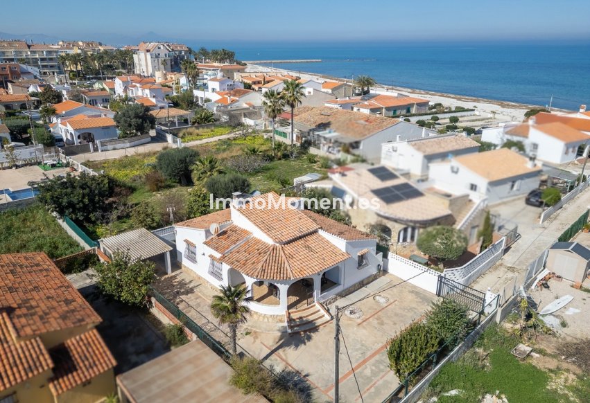 Wiederverkauf - Freistehende Villa - Denia - Denia Centro