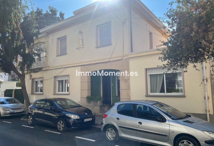 Wiederverkauf - Freistehende Villa - Denia - Denia Centro