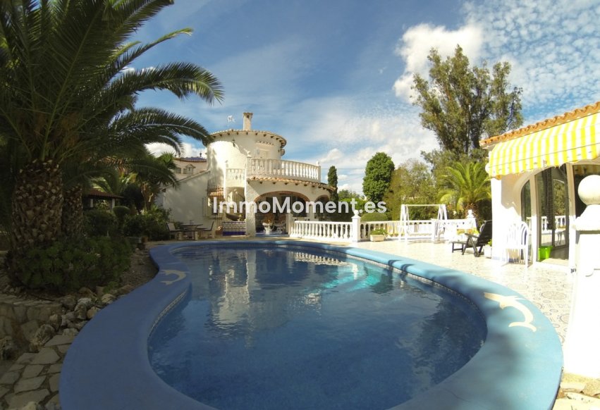 Wiederverkauf - Freistehende Villa - Denia - Denia Centro