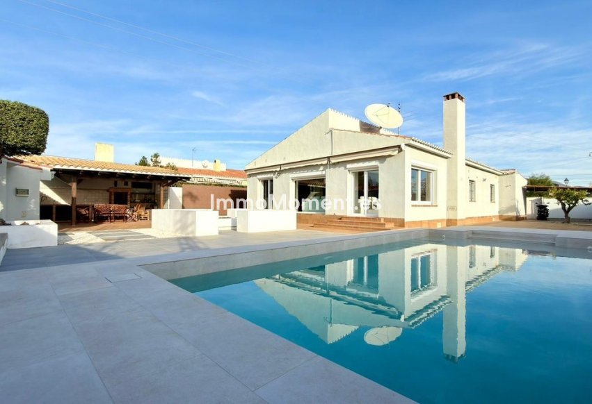 Wiederverkauf - Freistehende Villa - El Campello - Campello - El Campello Centro