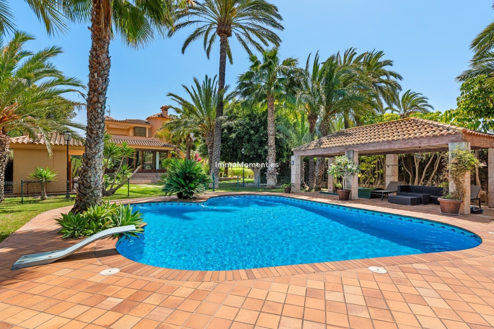 Wiederverkauf - Freistehende Villa - Elche - Elche Centro