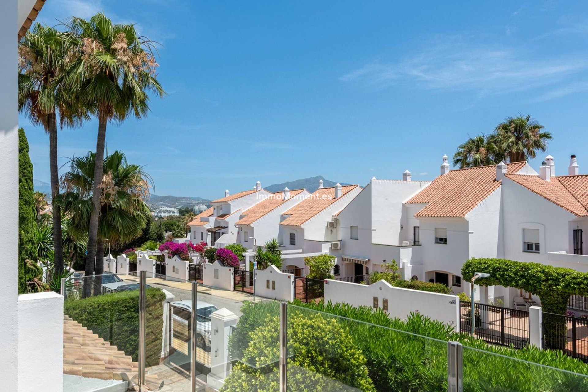 Wiederverkauf - Freistehende Villa - Estepona  - Atalaya
