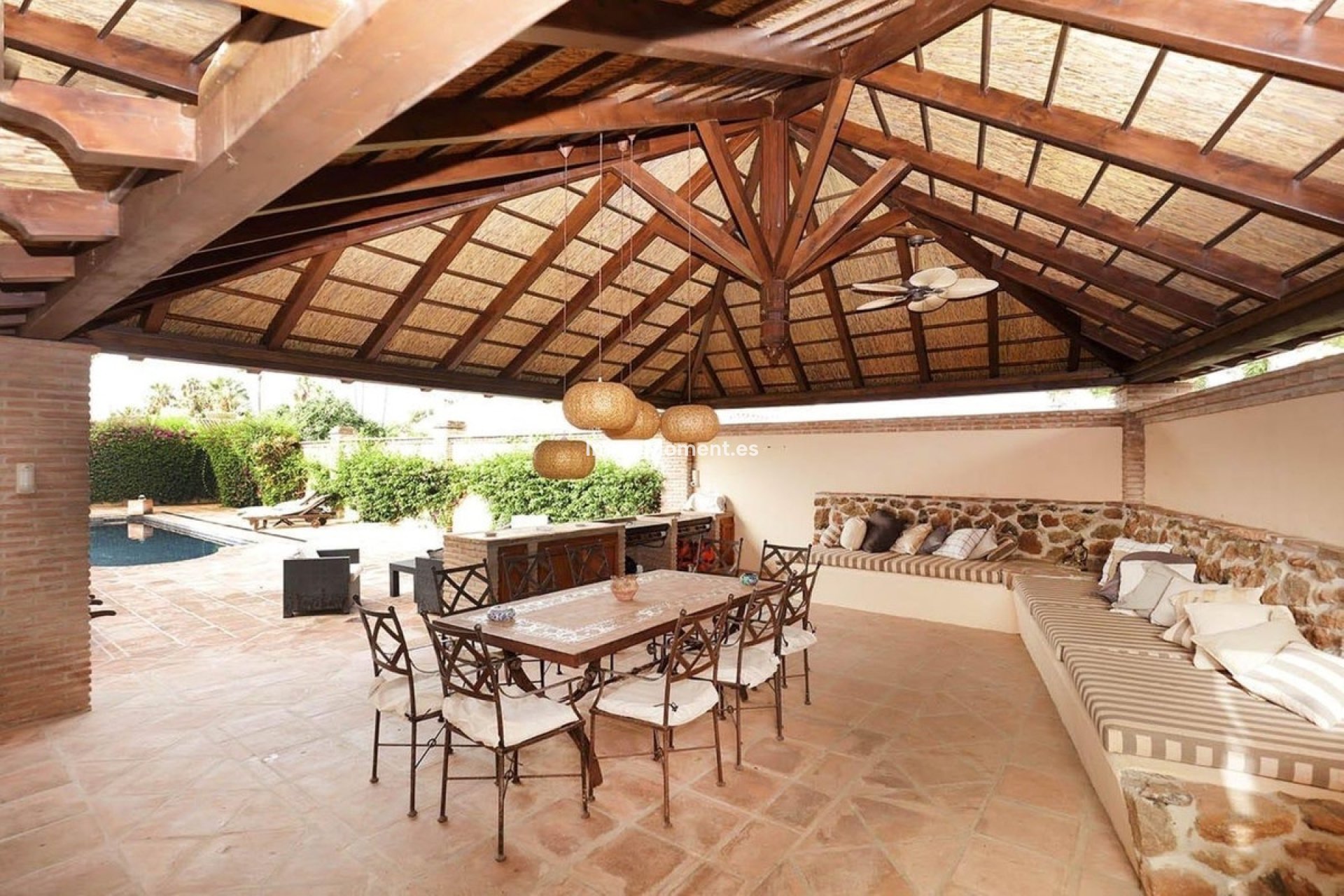 Wiederverkauf - Freistehende Villa - Estepona  - Atalaya