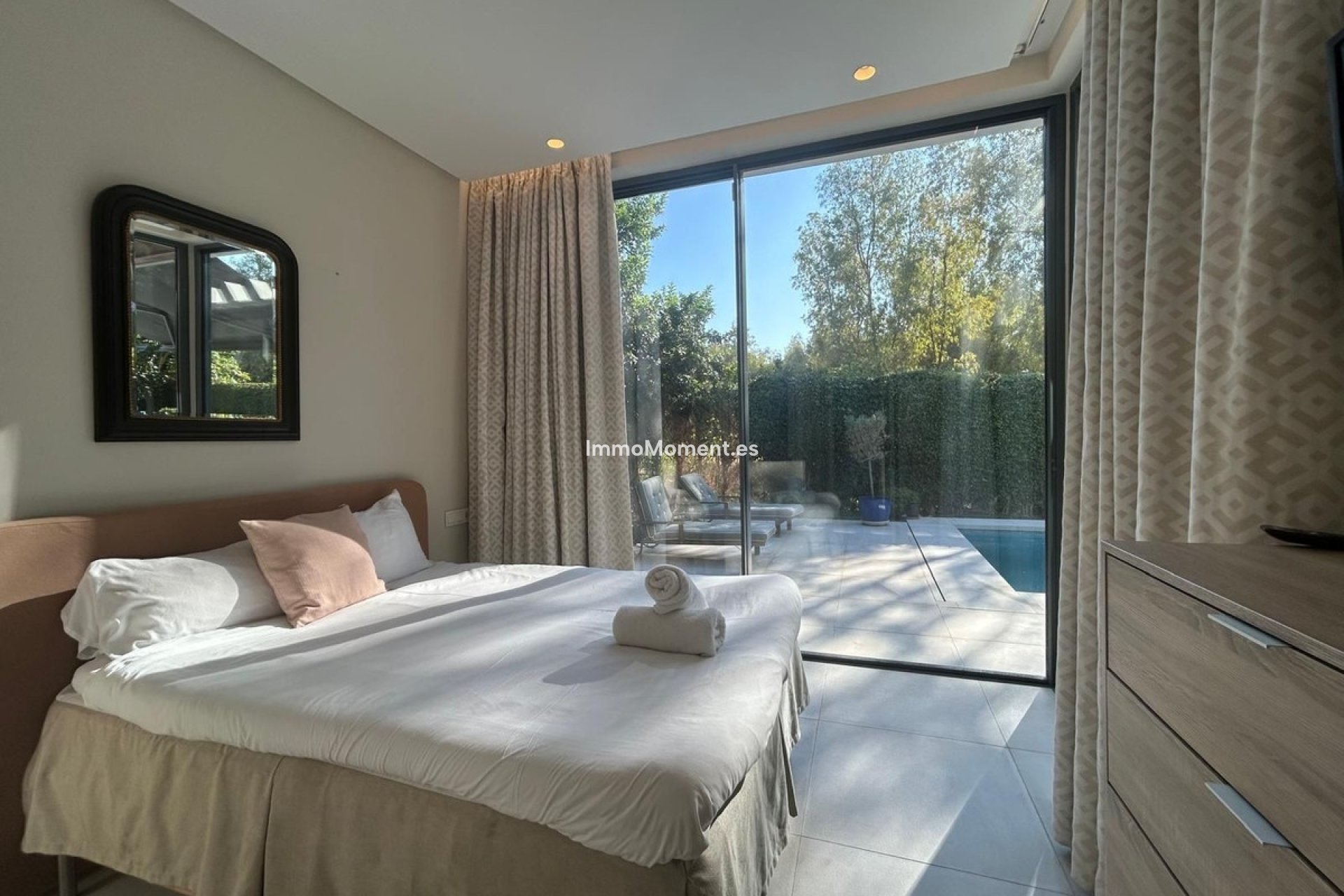 Wiederverkauf - Freistehende Villa - Estepona  - Atalaya