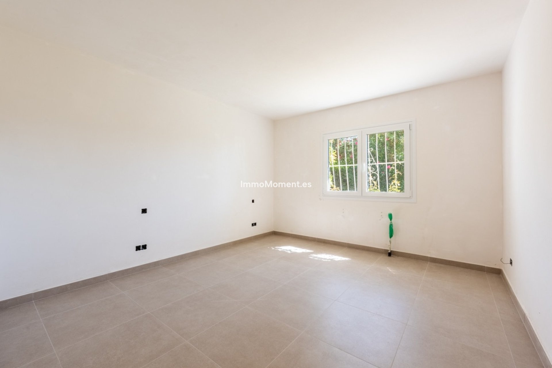 Wiederverkauf - Freistehende Villa - Estepona  - Atalaya
