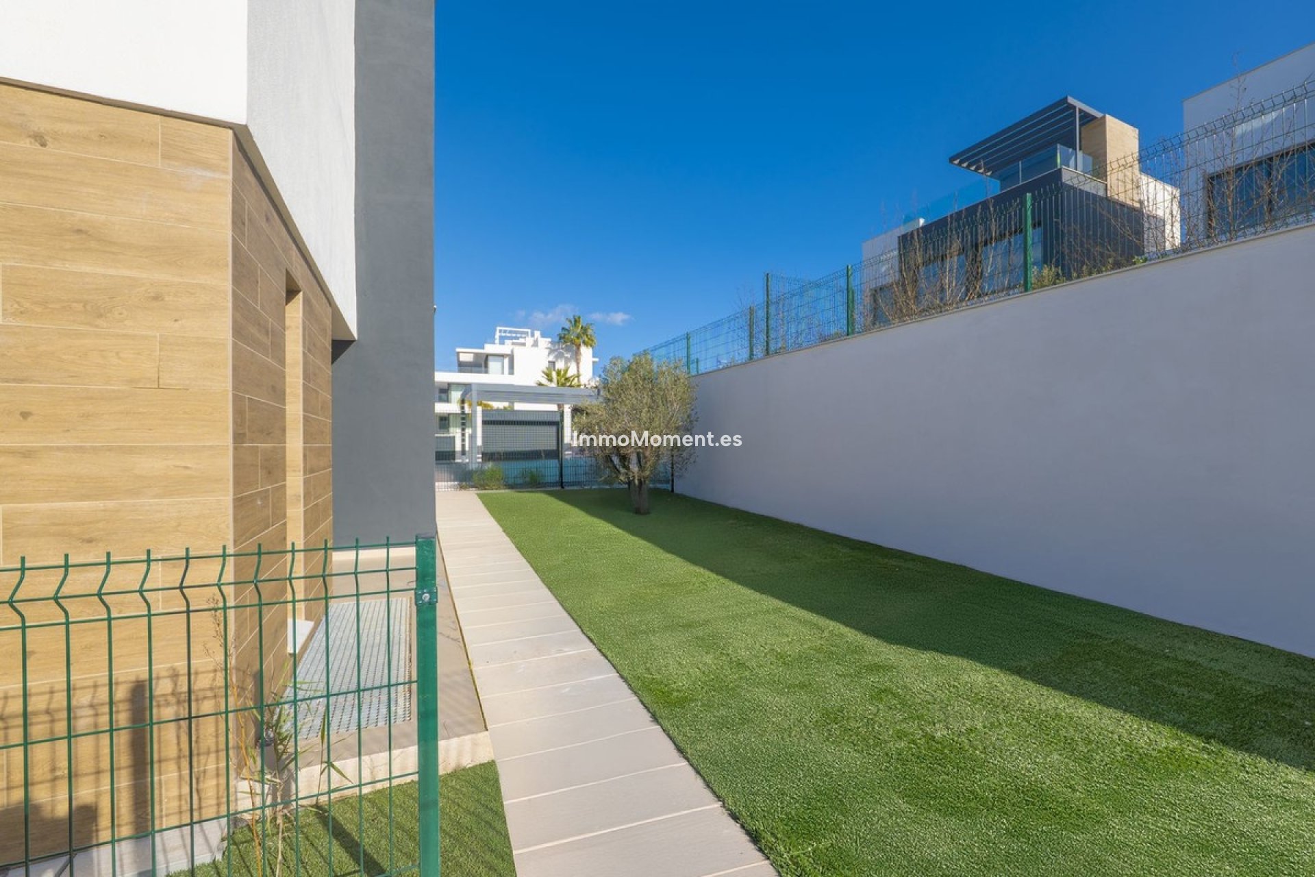 Wiederverkauf - Freistehende Villa - Estepona  - Atalaya