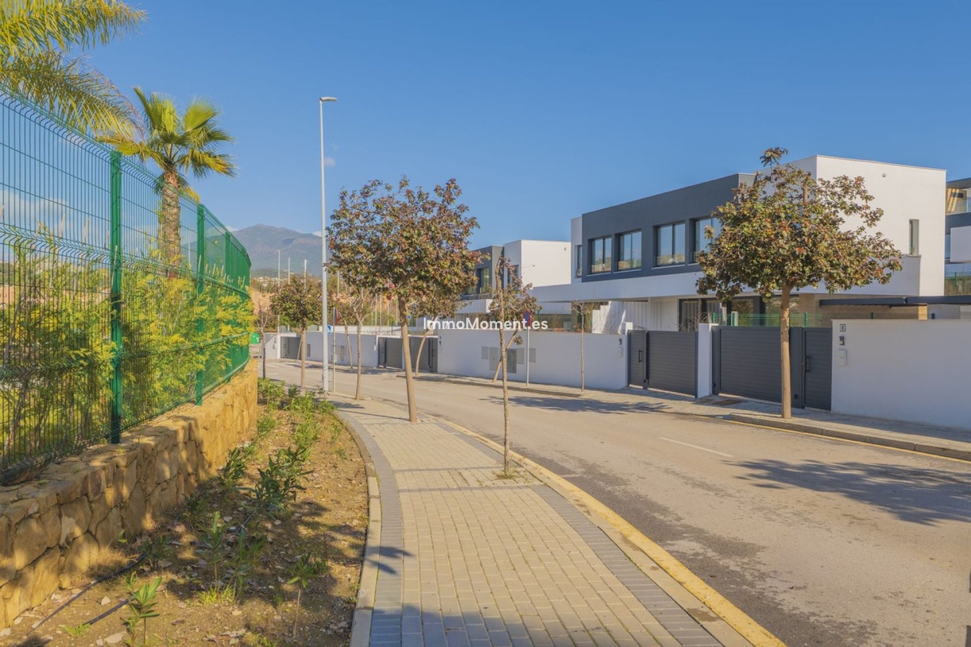 Wiederverkauf - Freistehende Villa - Estepona  - Atalaya