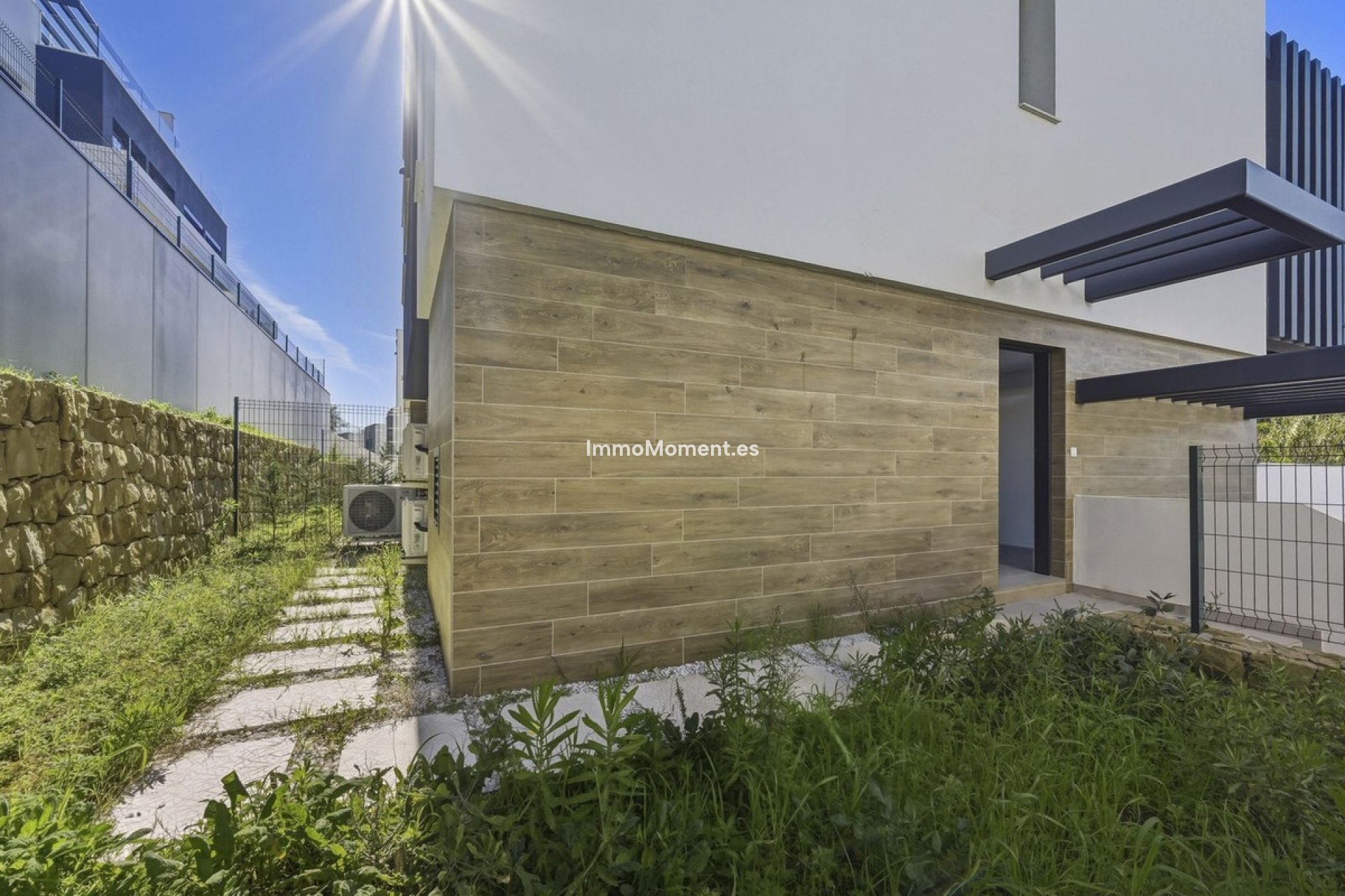 Wiederverkauf - Freistehende Villa - Estepona  - Atalaya