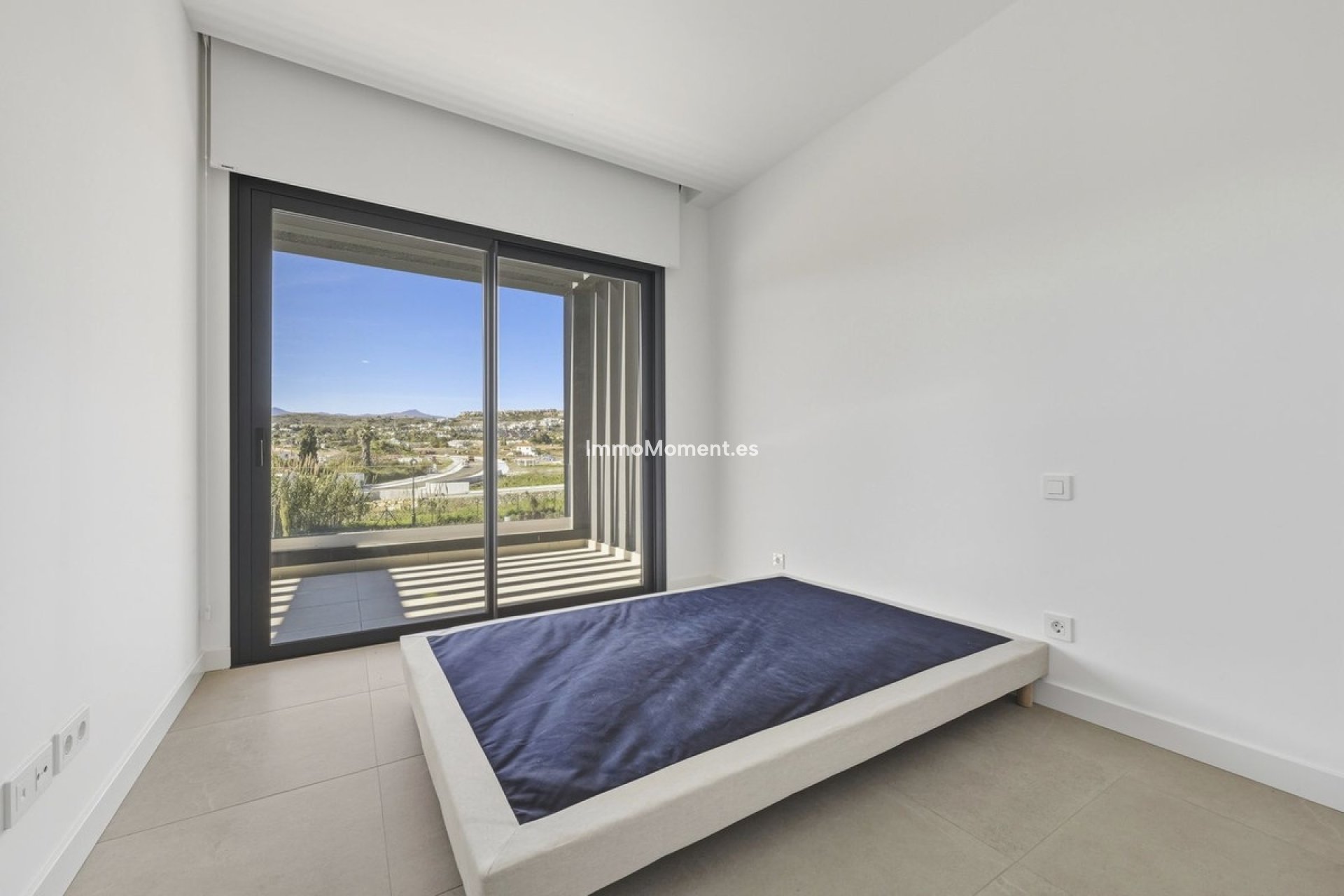Wiederverkauf - Freistehende Villa - Estepona  - Atalaya
