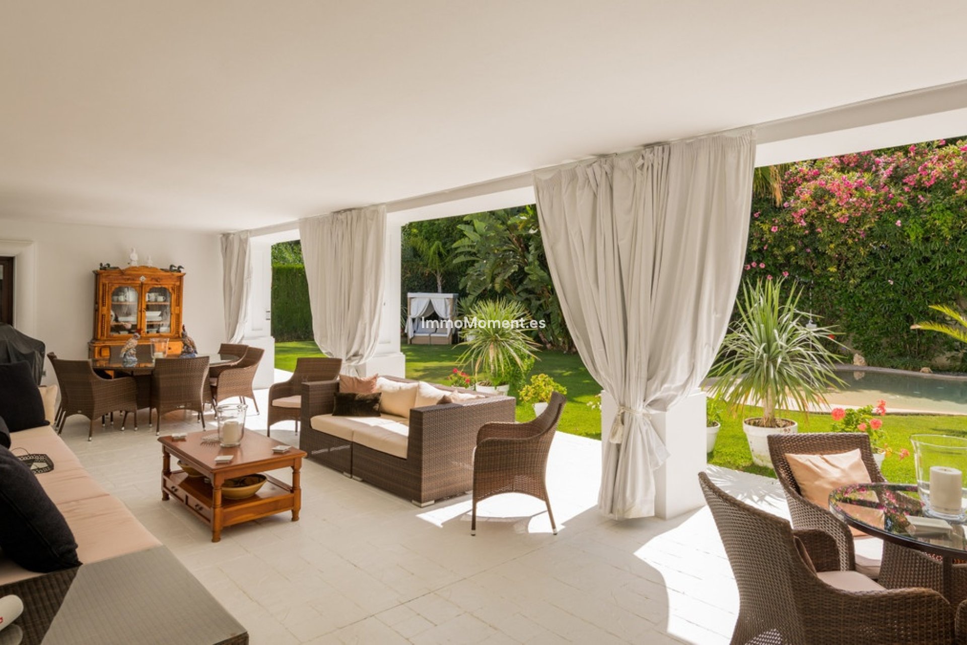 Wiederverkauf - Freistehende Villa - Estepona  - Atalaya