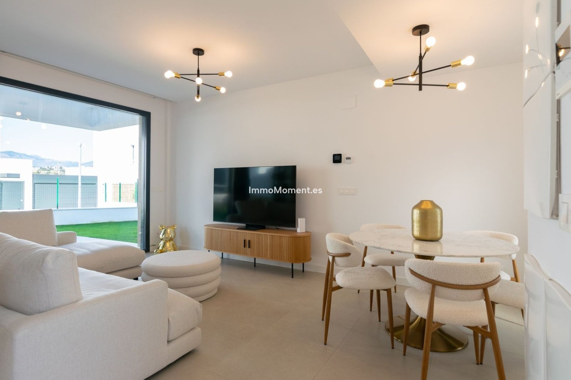 Wiederverkauf - Freistehende Villa - Estepona  - Atalaya