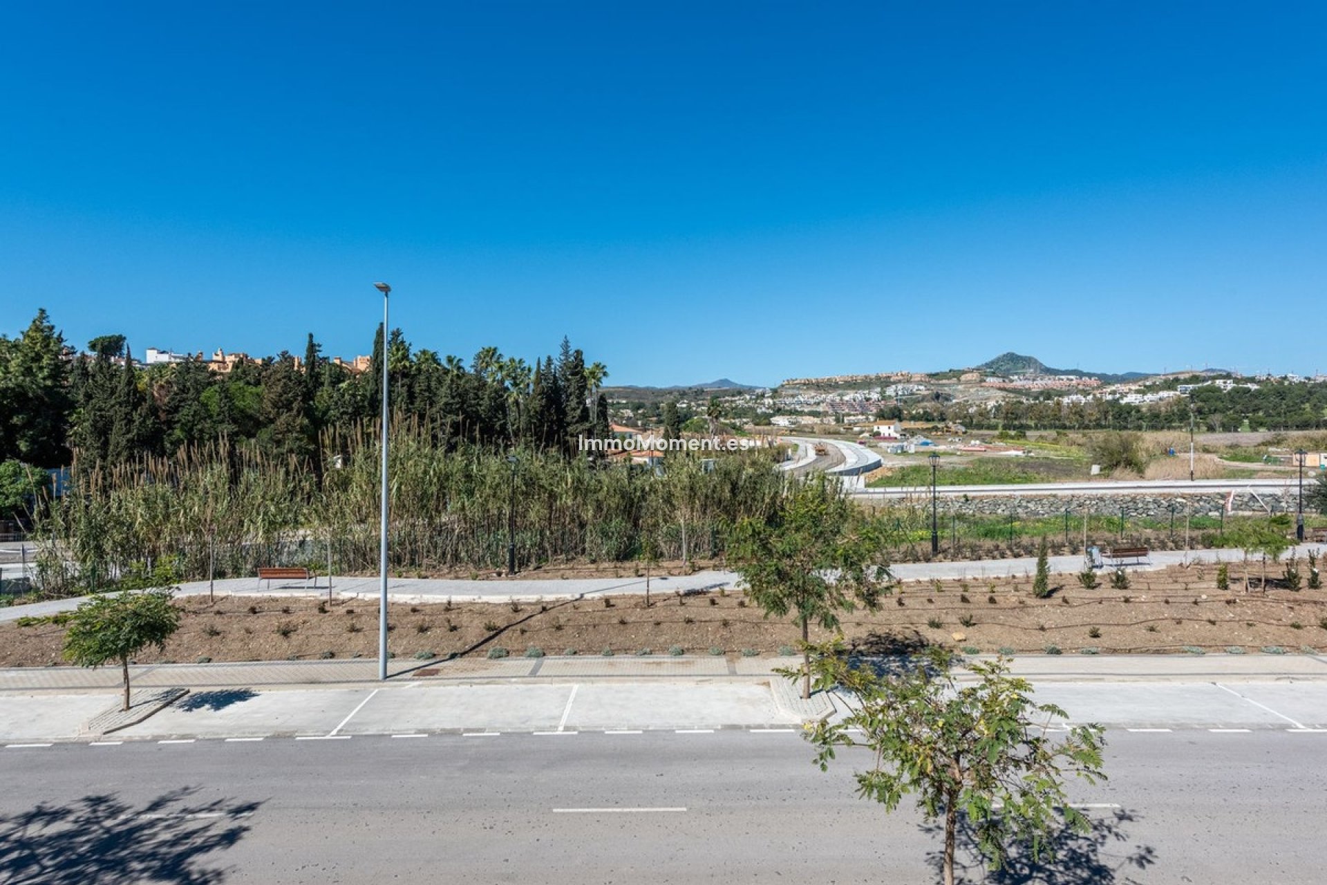 Wiederverkauf - Freistehende Villa - Estepona  - Atalaya