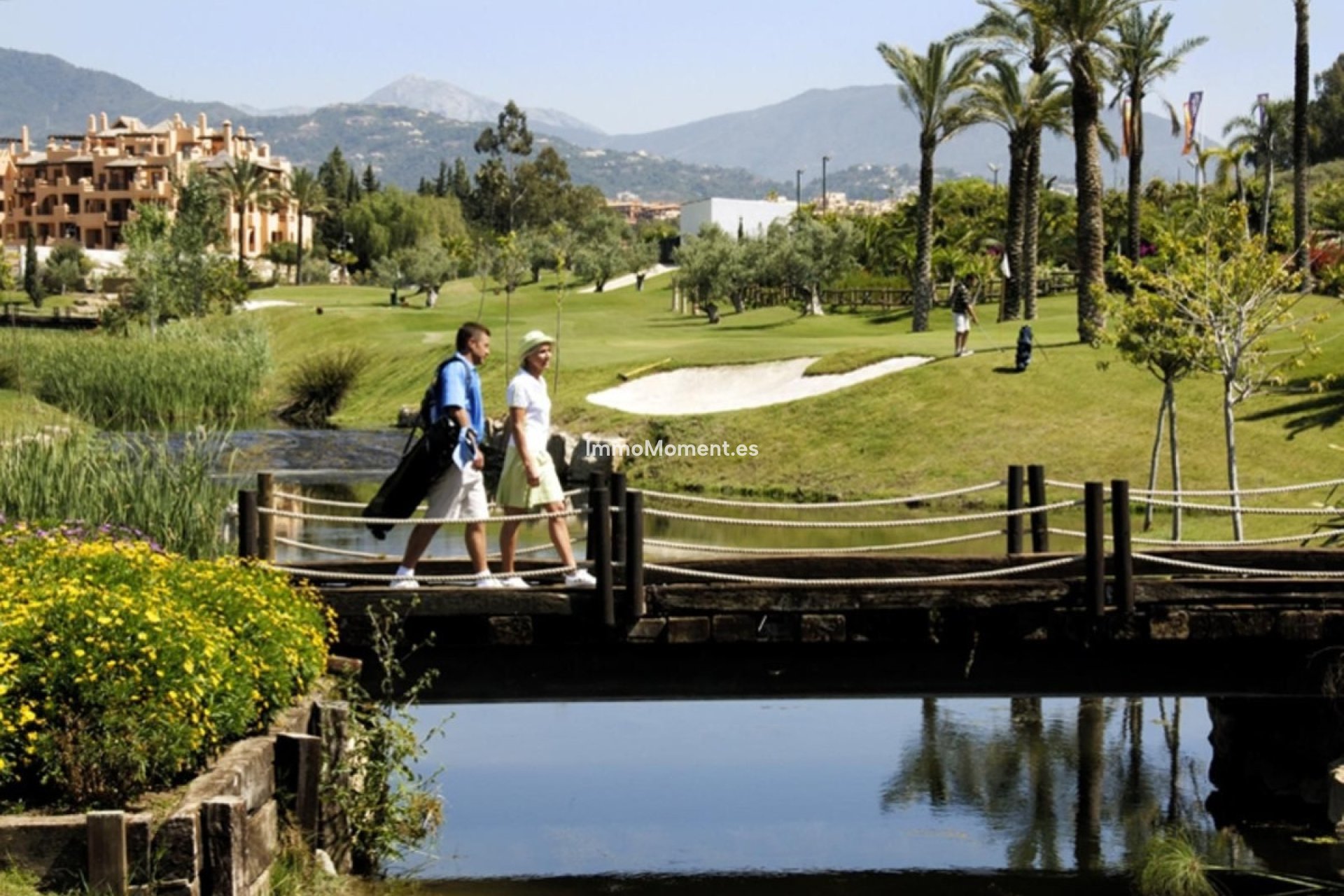 Wiederverkauf - Freistehende Villa - Estepona  - Atalaya