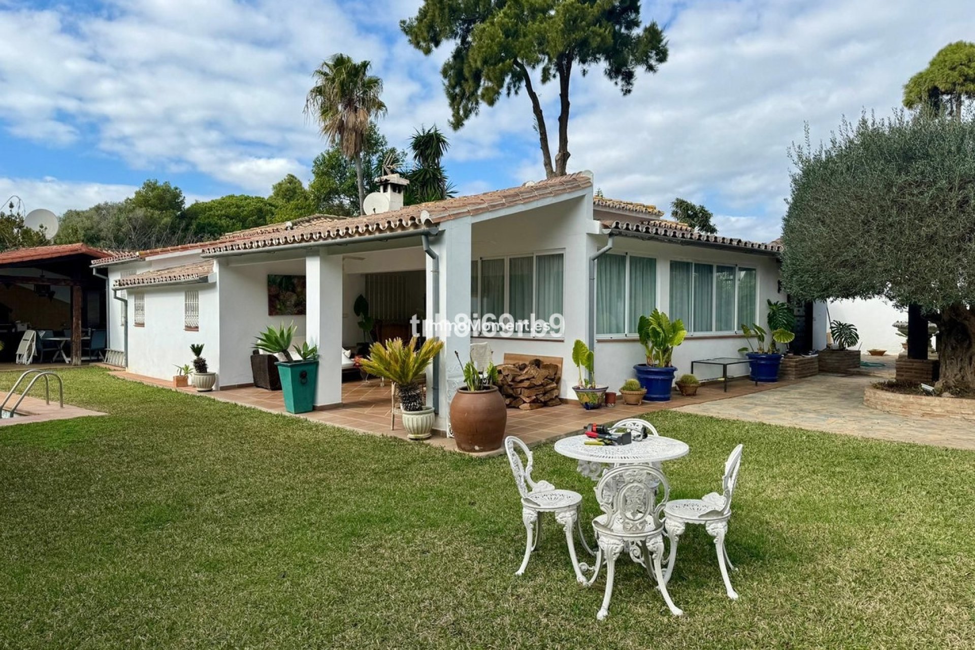 Wiederverkauf - Freistehende Villa - Estepona  - Atalaya