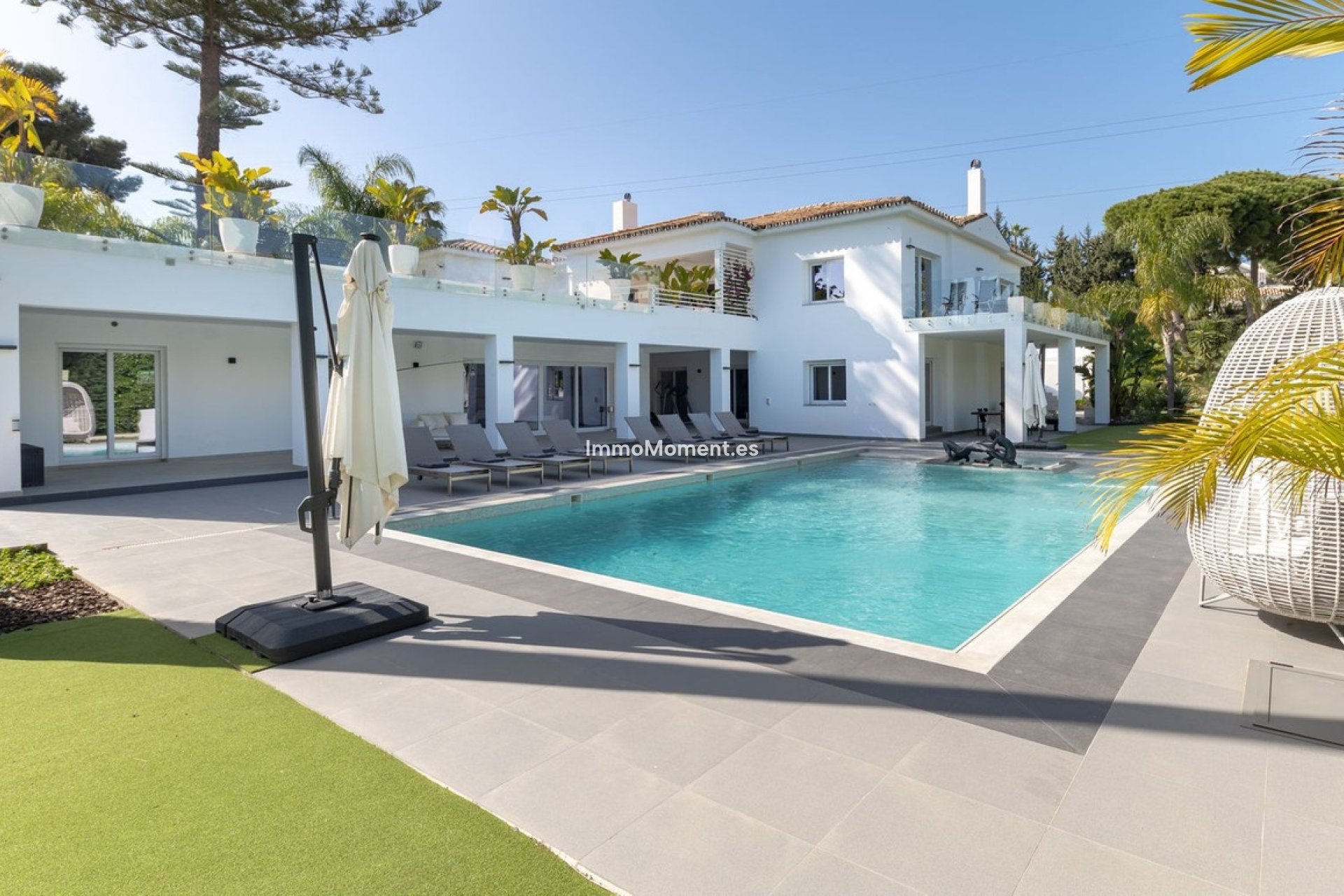 Wiederverkauf - Freistehende Villa - Estepona  - Atalaya