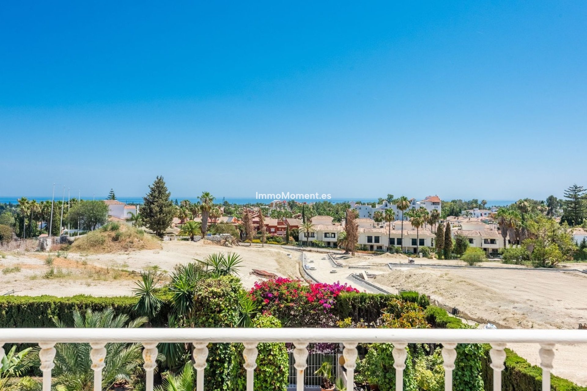 Wiederverkauf - Freistehende Villa - Estepona  - Atalaya