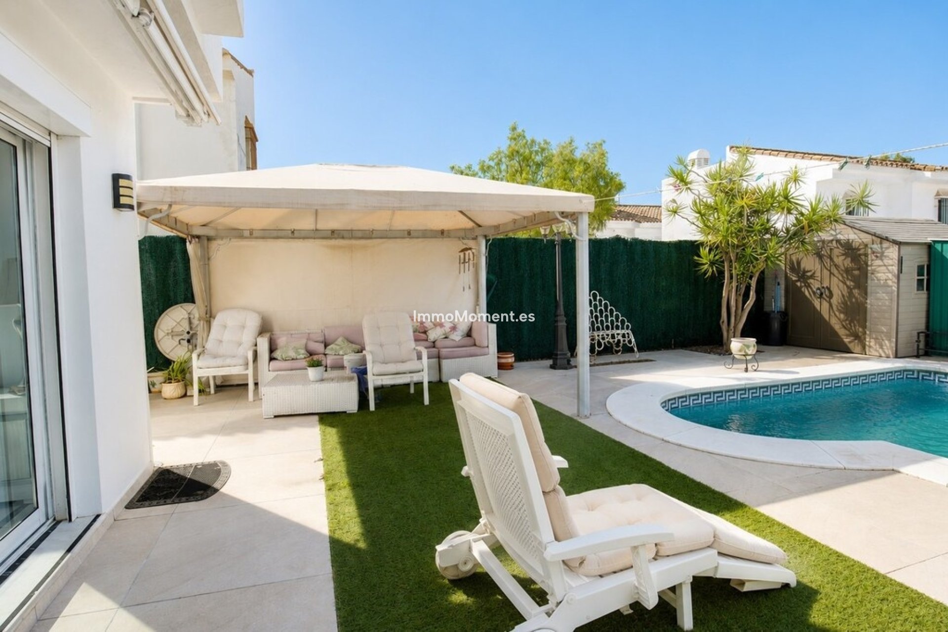 Wiederverkauf - Freistehende Villa - Estepona  - Atalaya