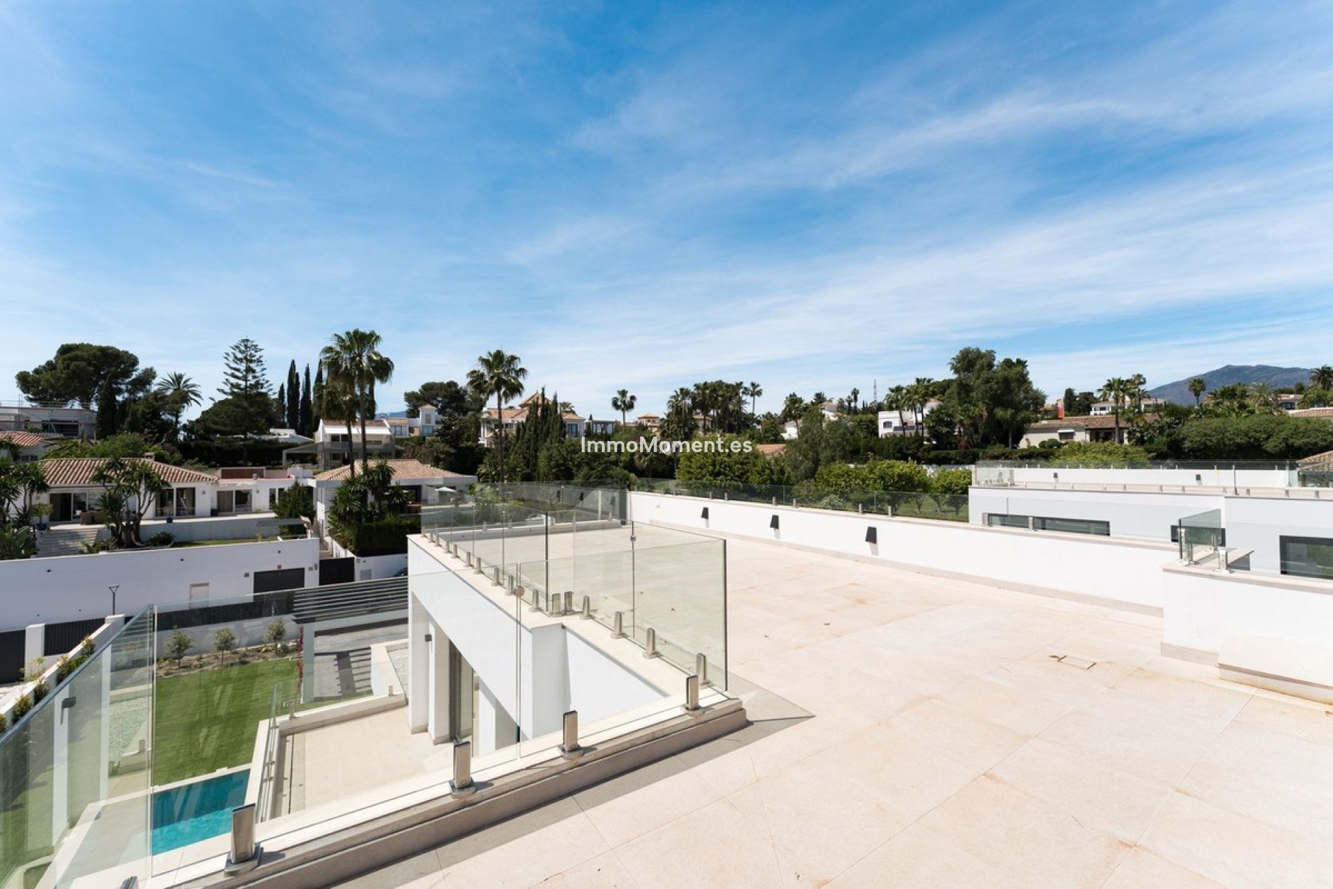 Wiederverkauf - Freistehende Villa - Estepona  - Atalaya