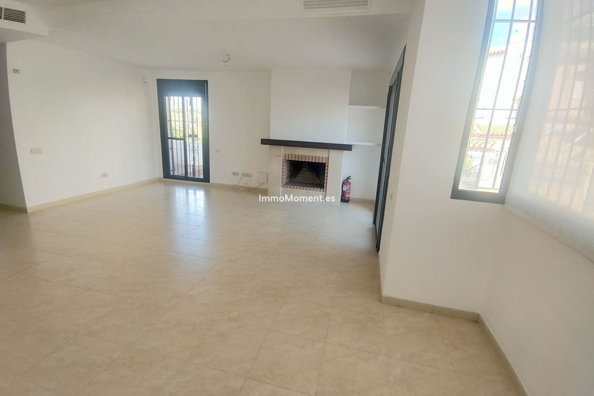 Wiederverkauf - Freistehende Villa - Estepona  - Cancelada