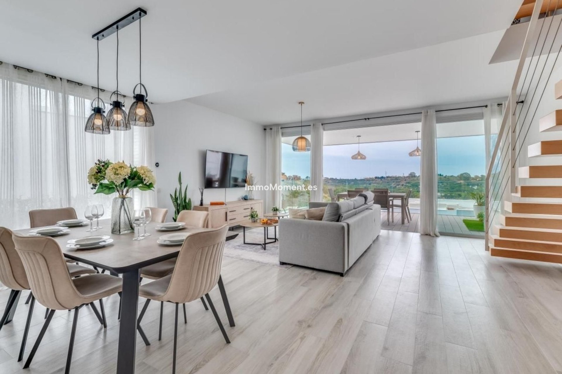 Wiederverkauf - Freistehende Villa - Estepona  - Cancelada