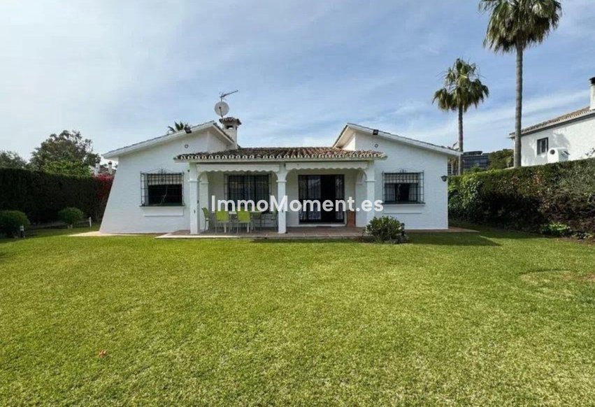 Wiederverkauf - Freistehende Villa - Estepona  - Costalita