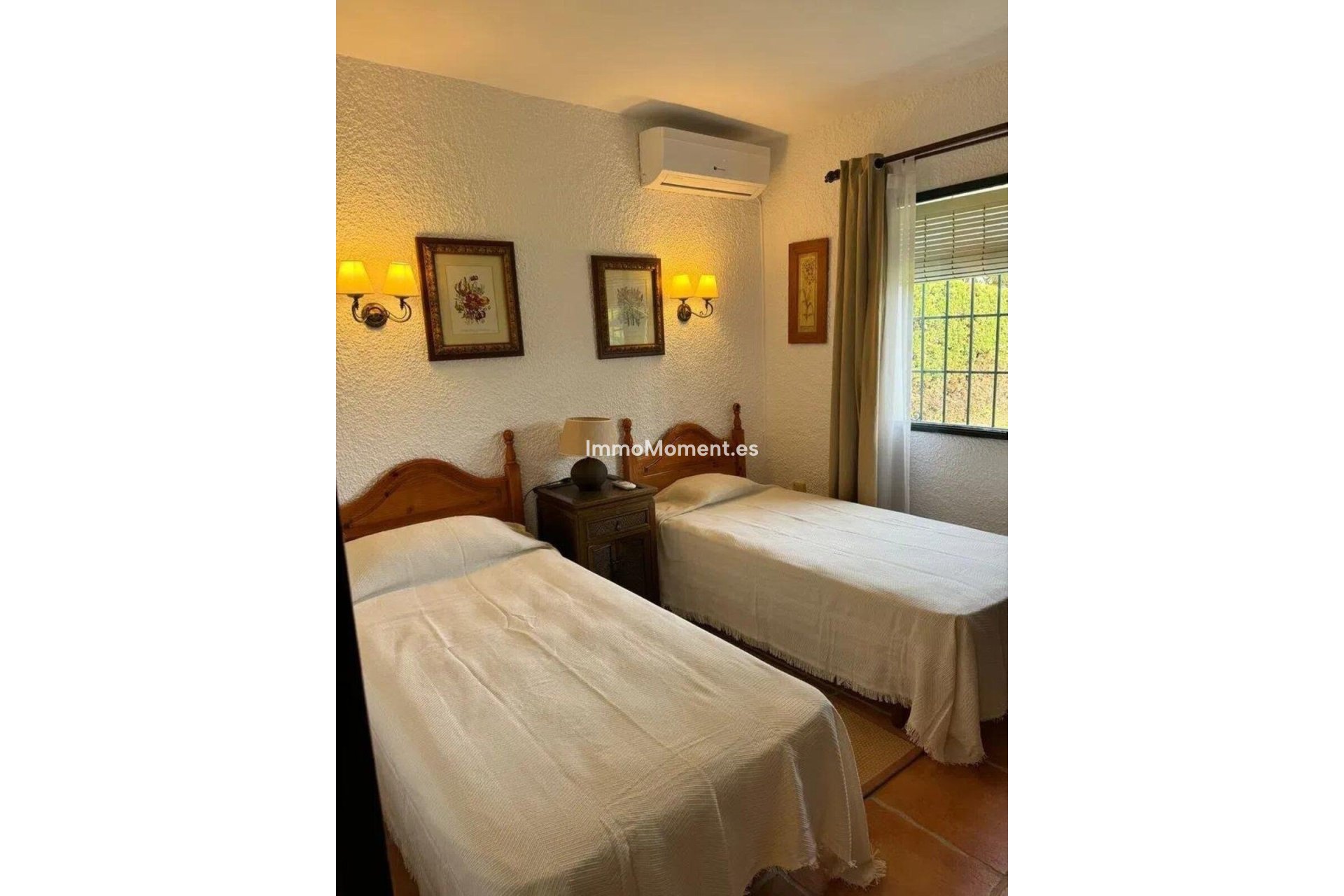 Wiederverkauf - Freistehende Villa - Estepona  - Costalita