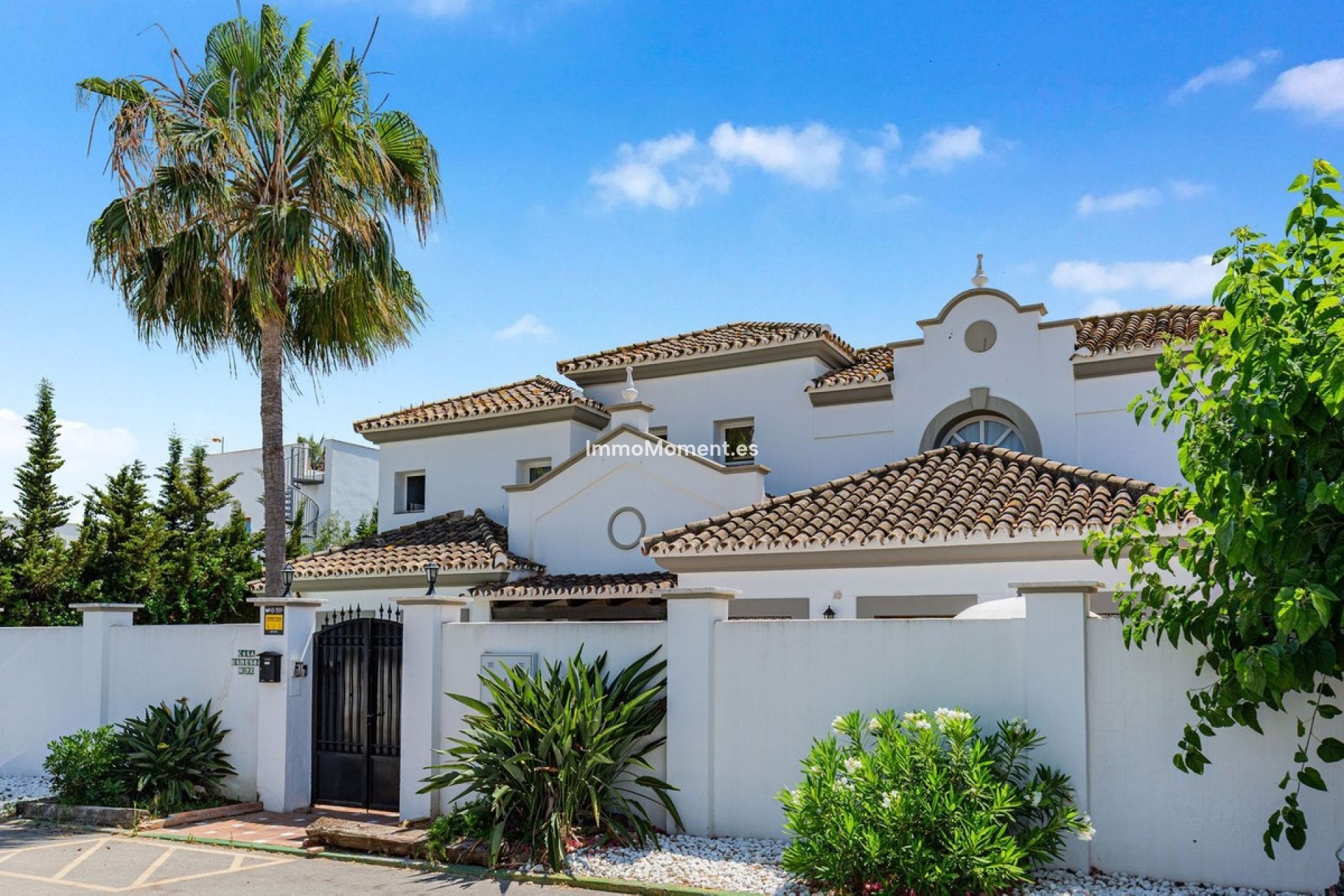 Wiederverkauf - Freistehende Villa - Estepona  - Costalita