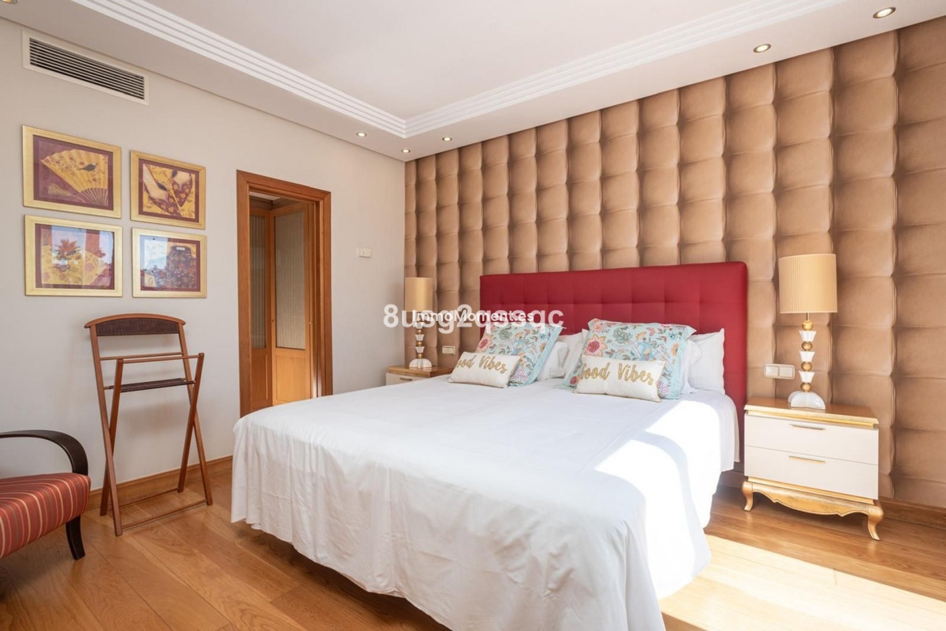 Wiederverkauf - Freistehende Villa - Estepona  - Costalita