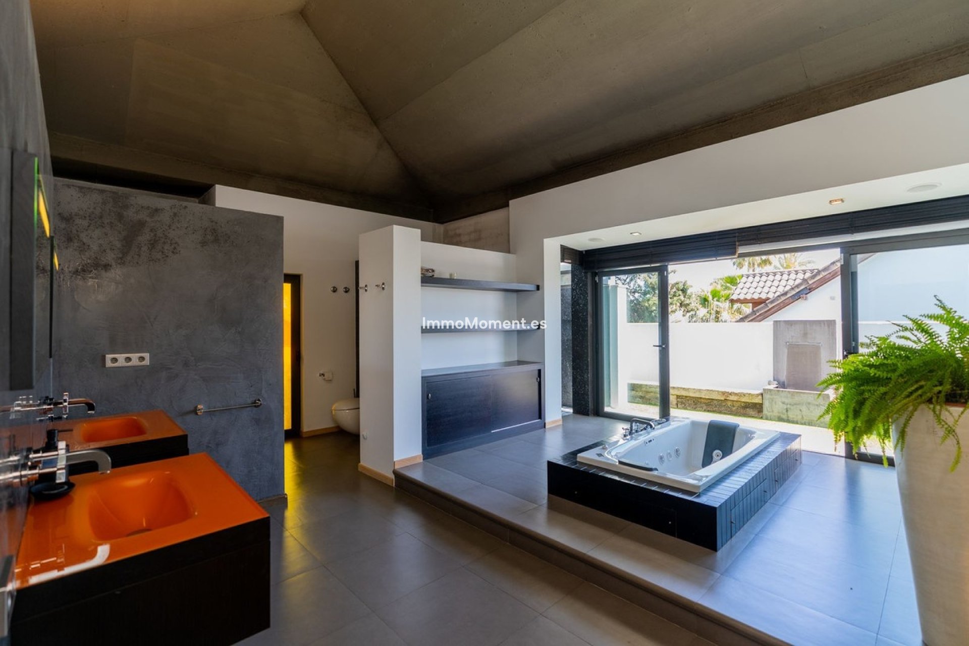 Wiederverkauf - Freistehende Villa - Estepona  - Costalita