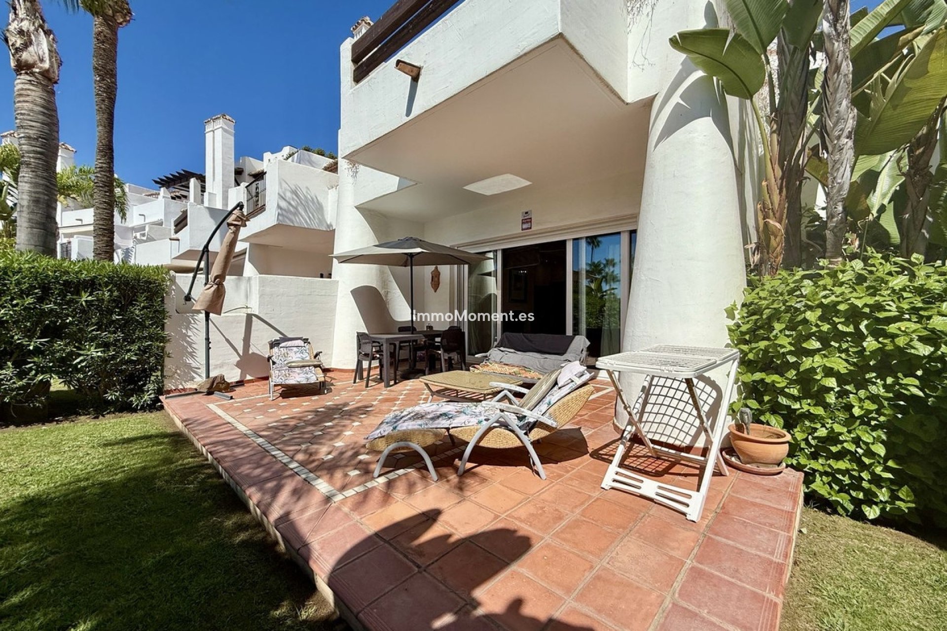 Wiederverkauf - Freistehende Villa - Estepona  - Costalita