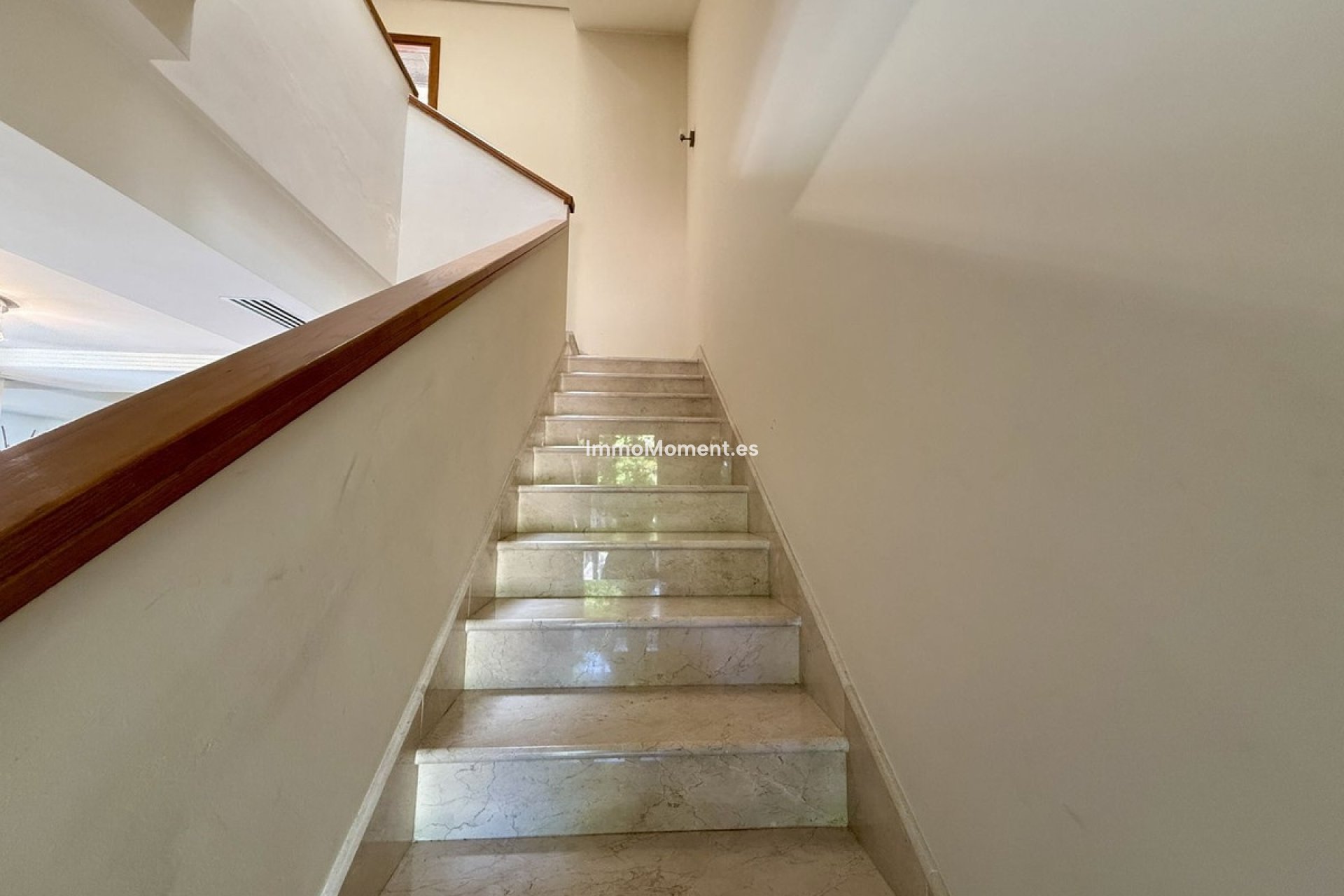 Wiederverkauf - Freistehende Villa - Estepona  - Costalita