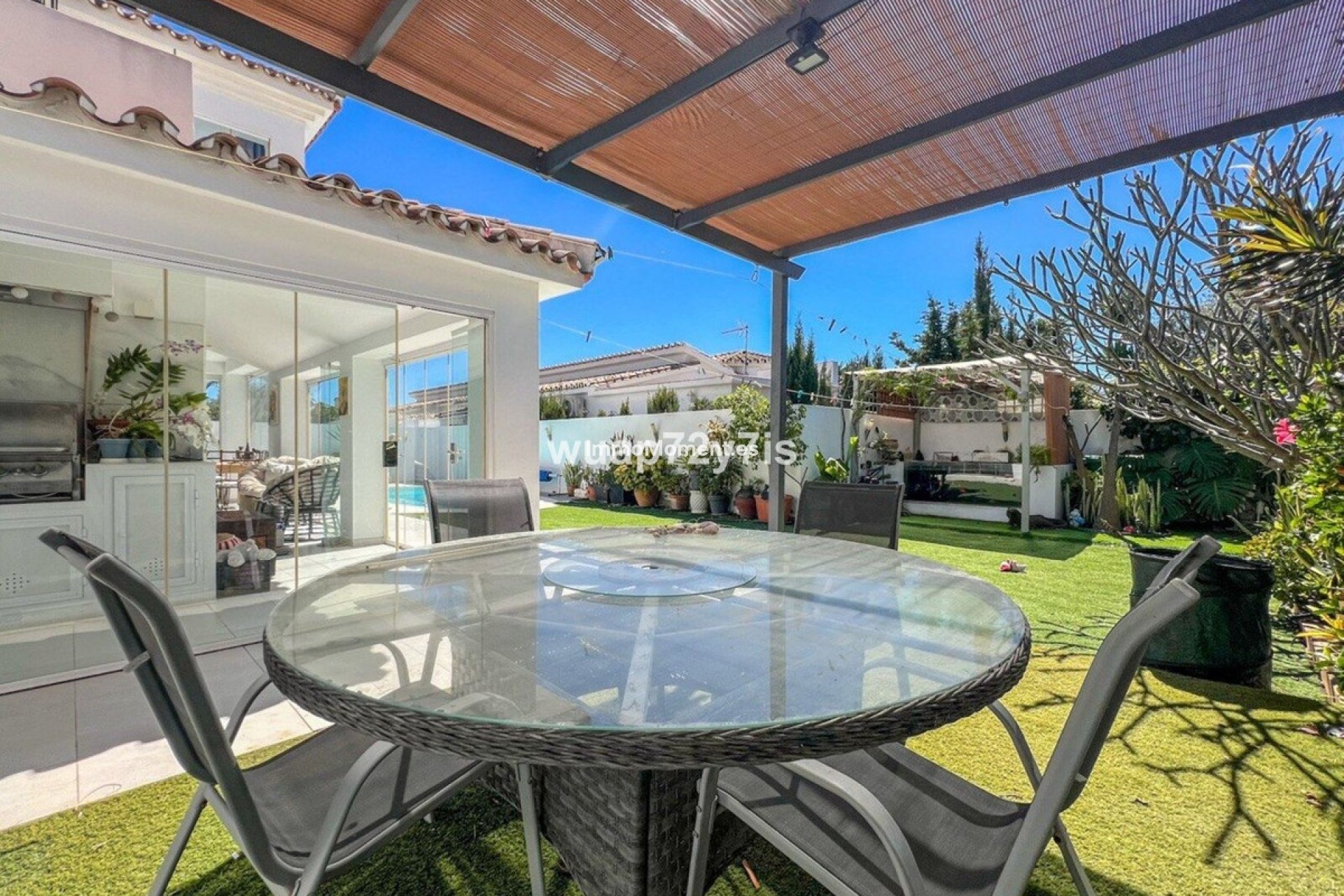 Wiederverkauf - Freistehende Villa - Estepona  - Costalita