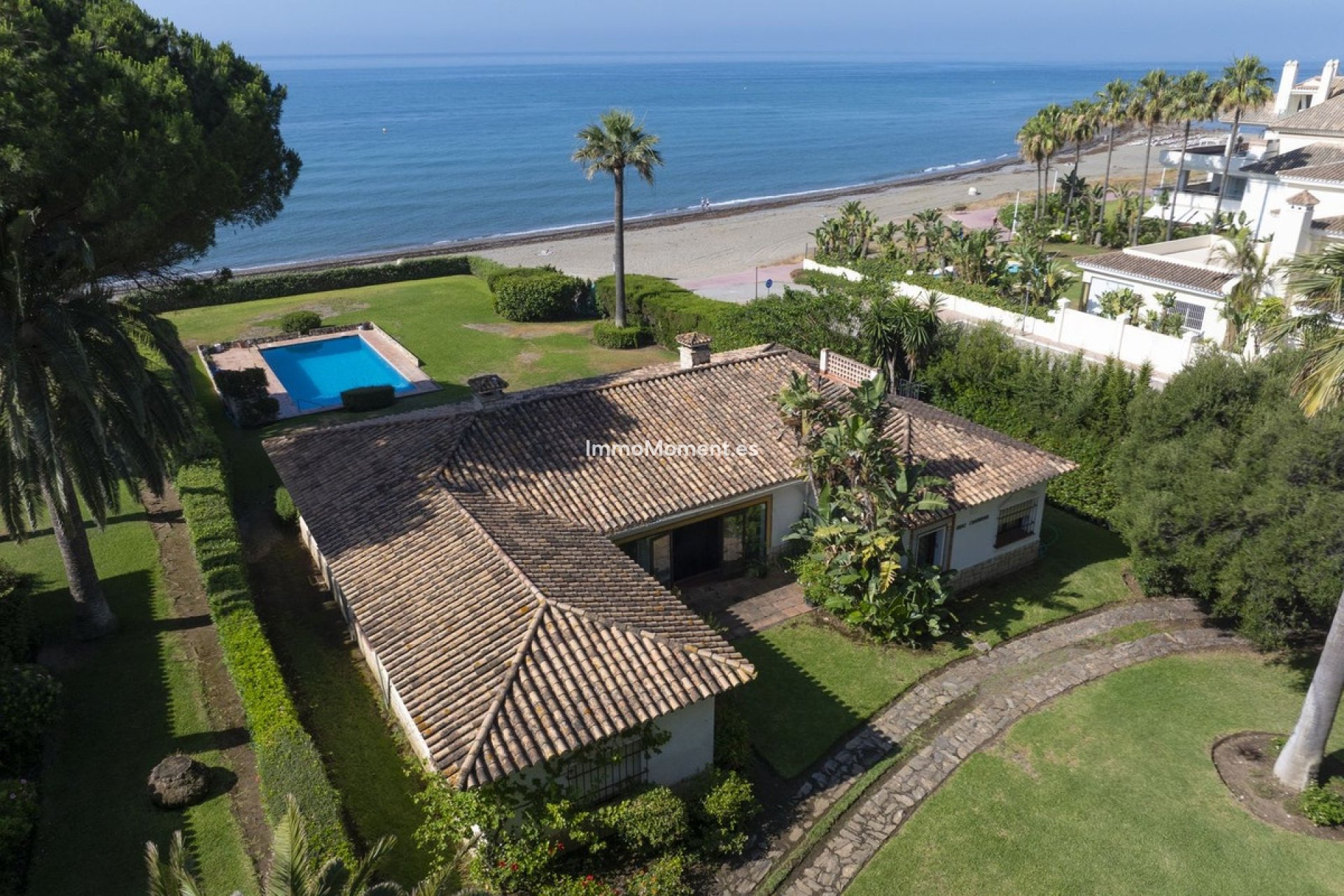 Wiederverkauf - Freistehende Villa - Estepona  - Costalita