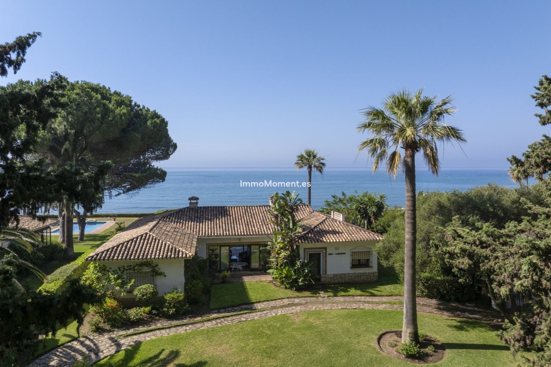 Wiederverkauf - Freistehende Villa - Estepona  - Costalita