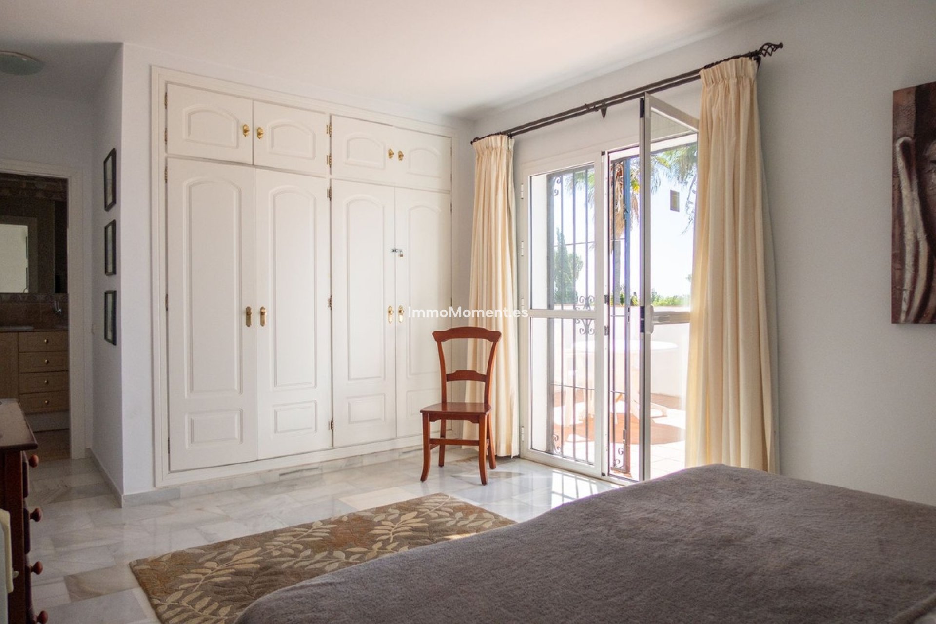 Wiederverkauf - Freistehende Villa - Estepona  - El Padron