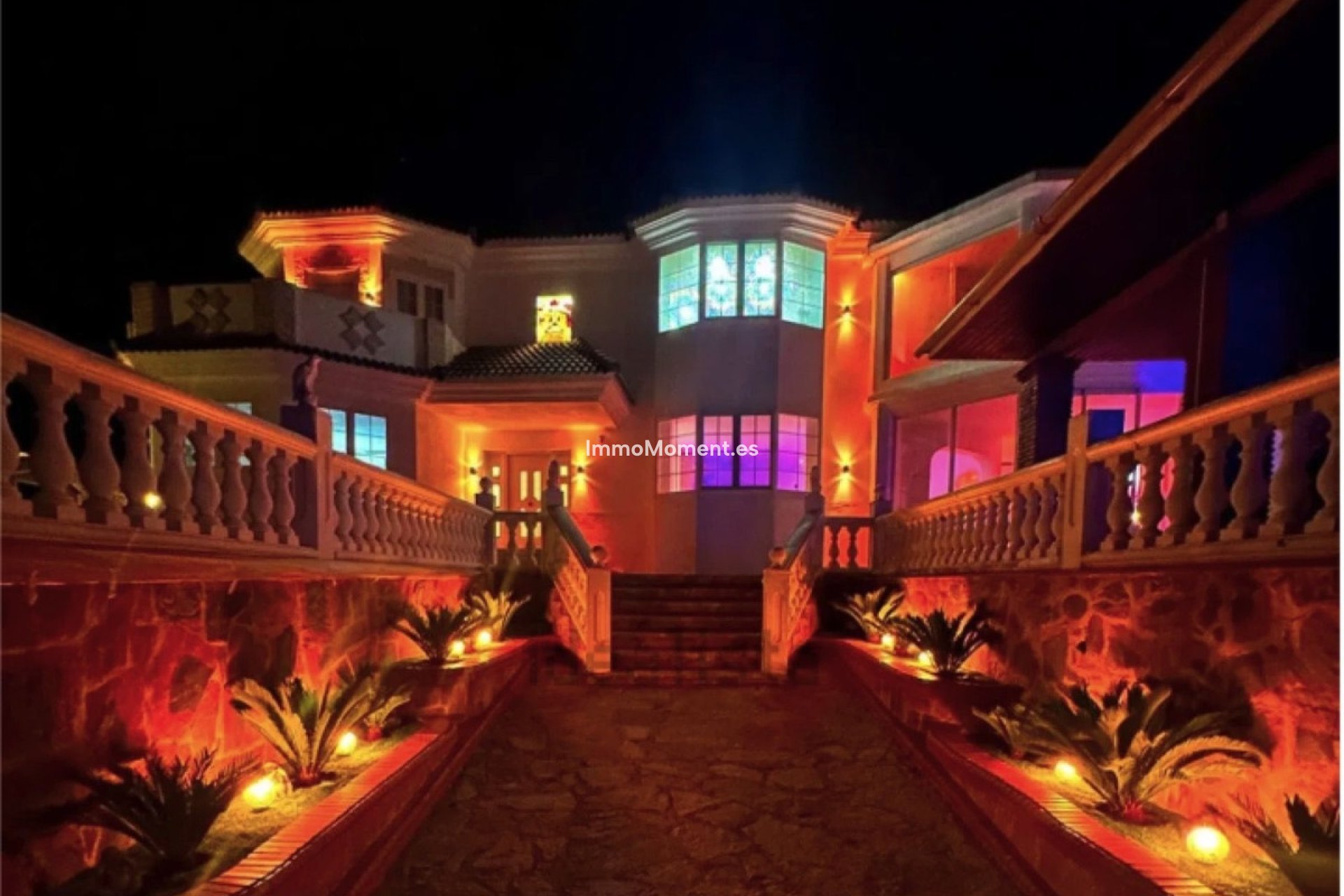 Wiederverkauf - Freistehende Villa - Estepona  - Estepona Centro