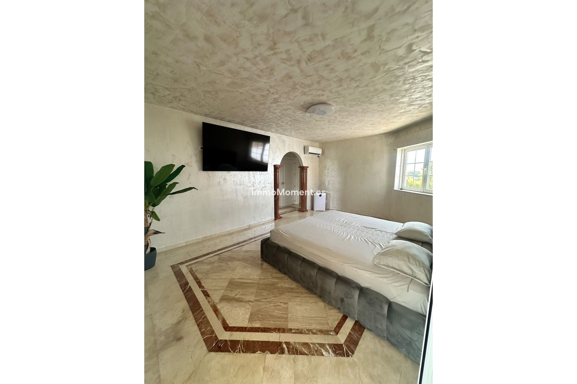 Wiederverkauf - Freistehende Villa - Estepona  - Estepona Centro