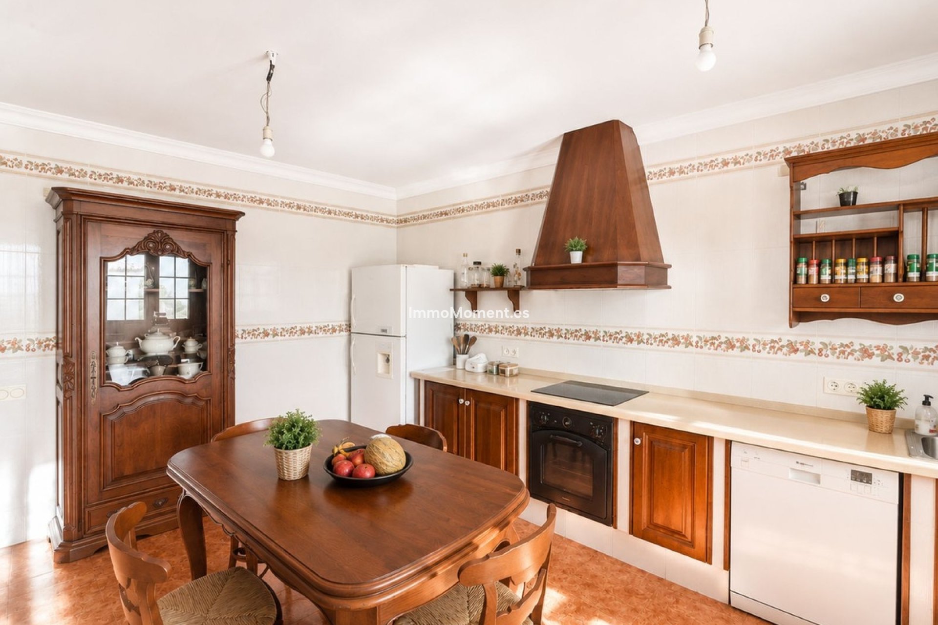 Wiederverkauf - Freistehende Villa - Estepona  - Estepona Centro