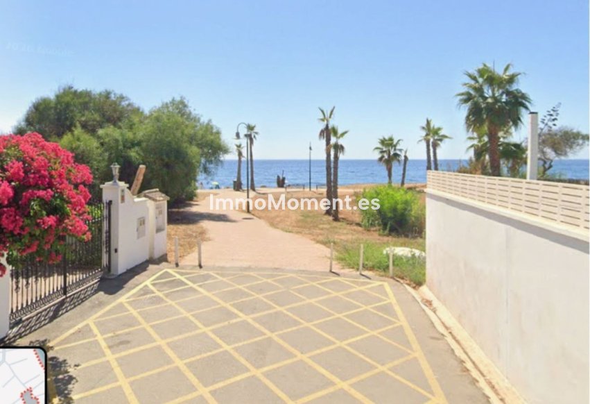 Wiederverkauf - Freistehende Villa - Estepona  - Estepona Centro
