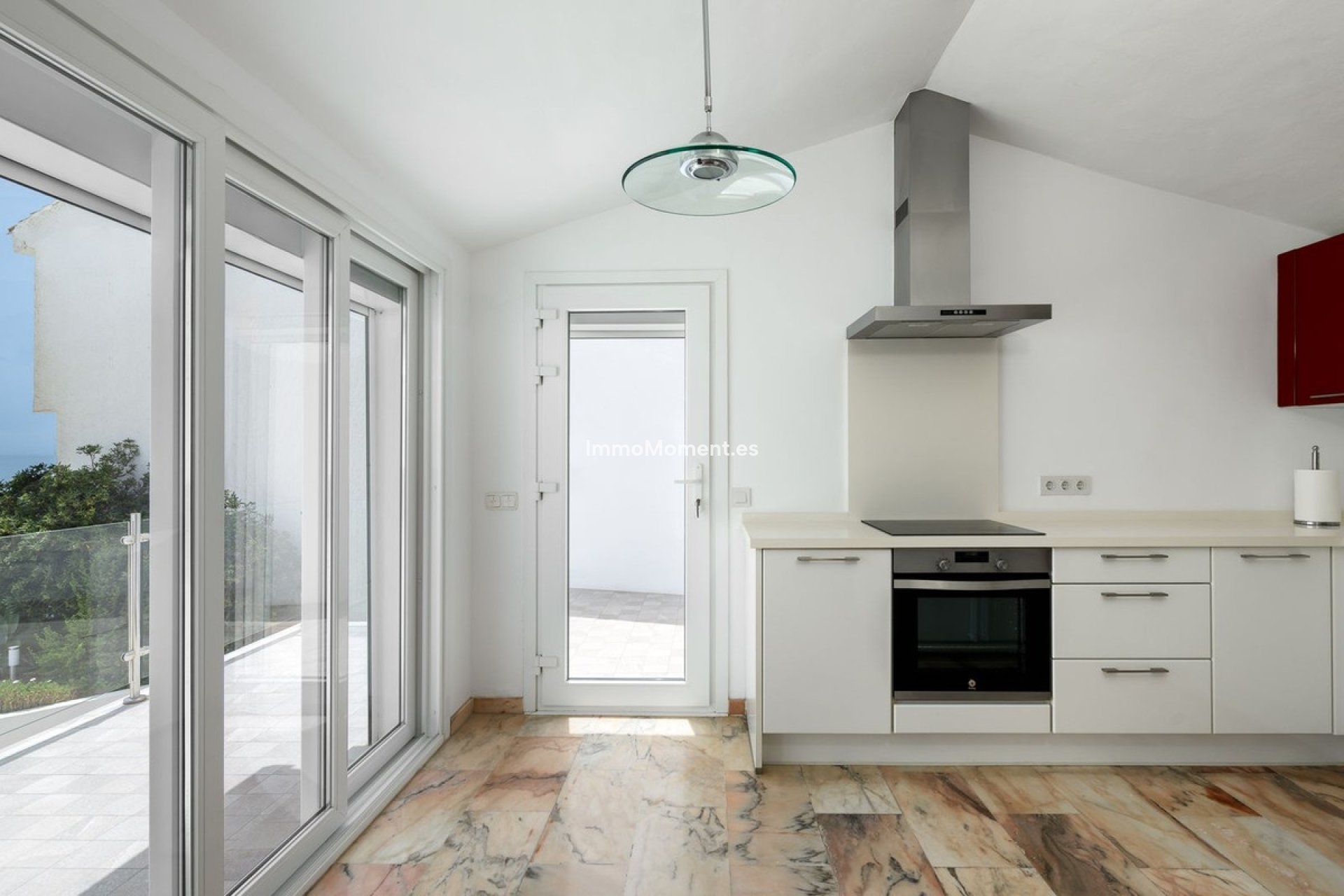 Wiederverkauf - Freistehende Villa - Estepona  - Estepona Centro