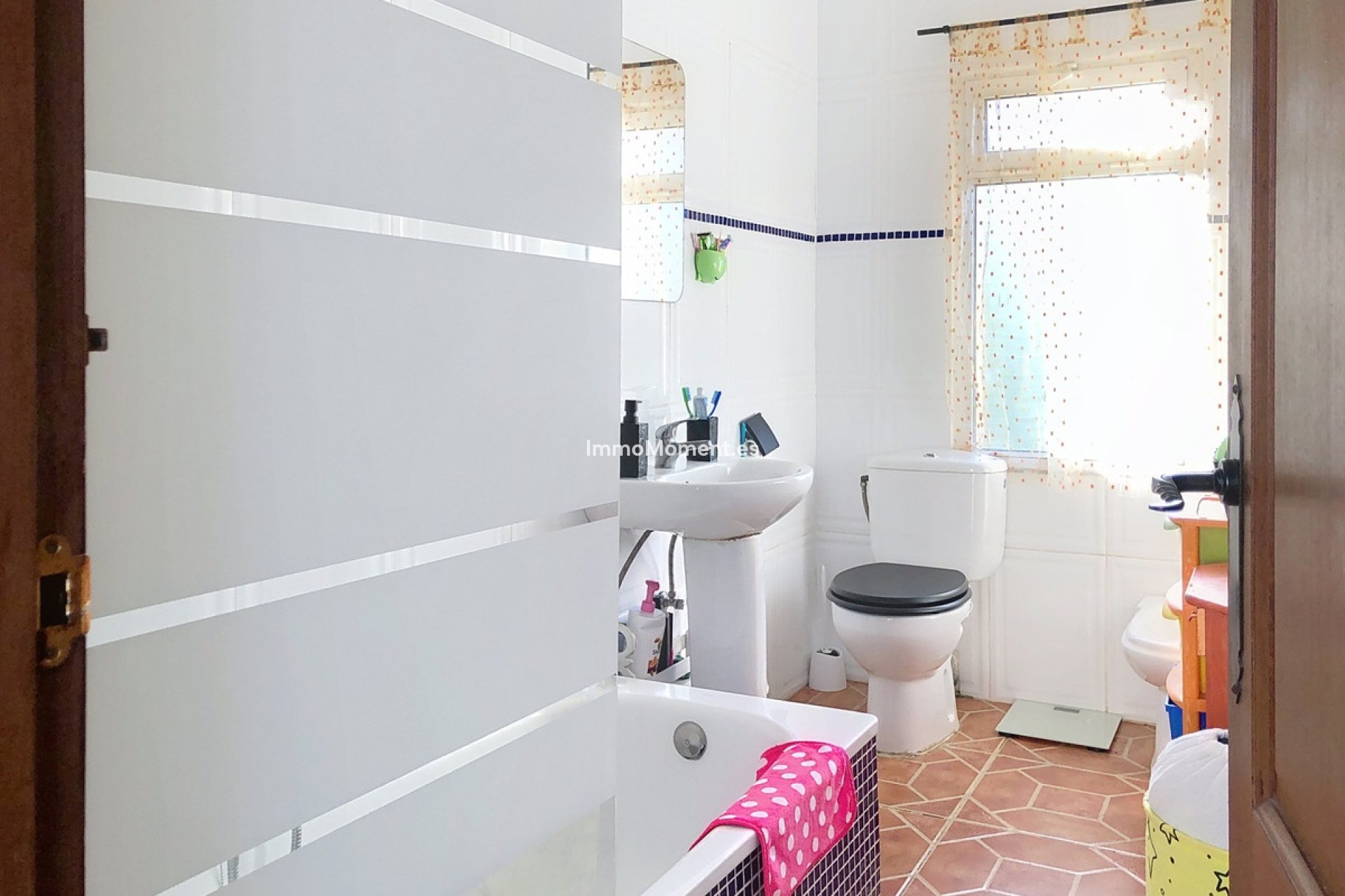 Wiederverkauf - Freistehende Villa - Estepona  - Estepona Centro