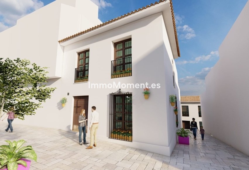 Wiederverkauf - Freistehende Villa - Estepona  - Estepona Centro