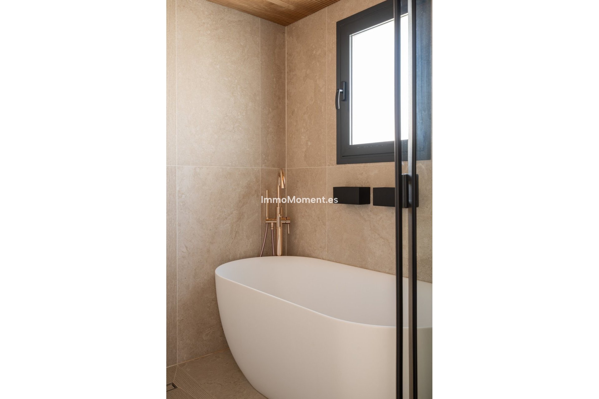 Wiederverkauf - Freistehende Villa - Estepona  - Estepona Centro