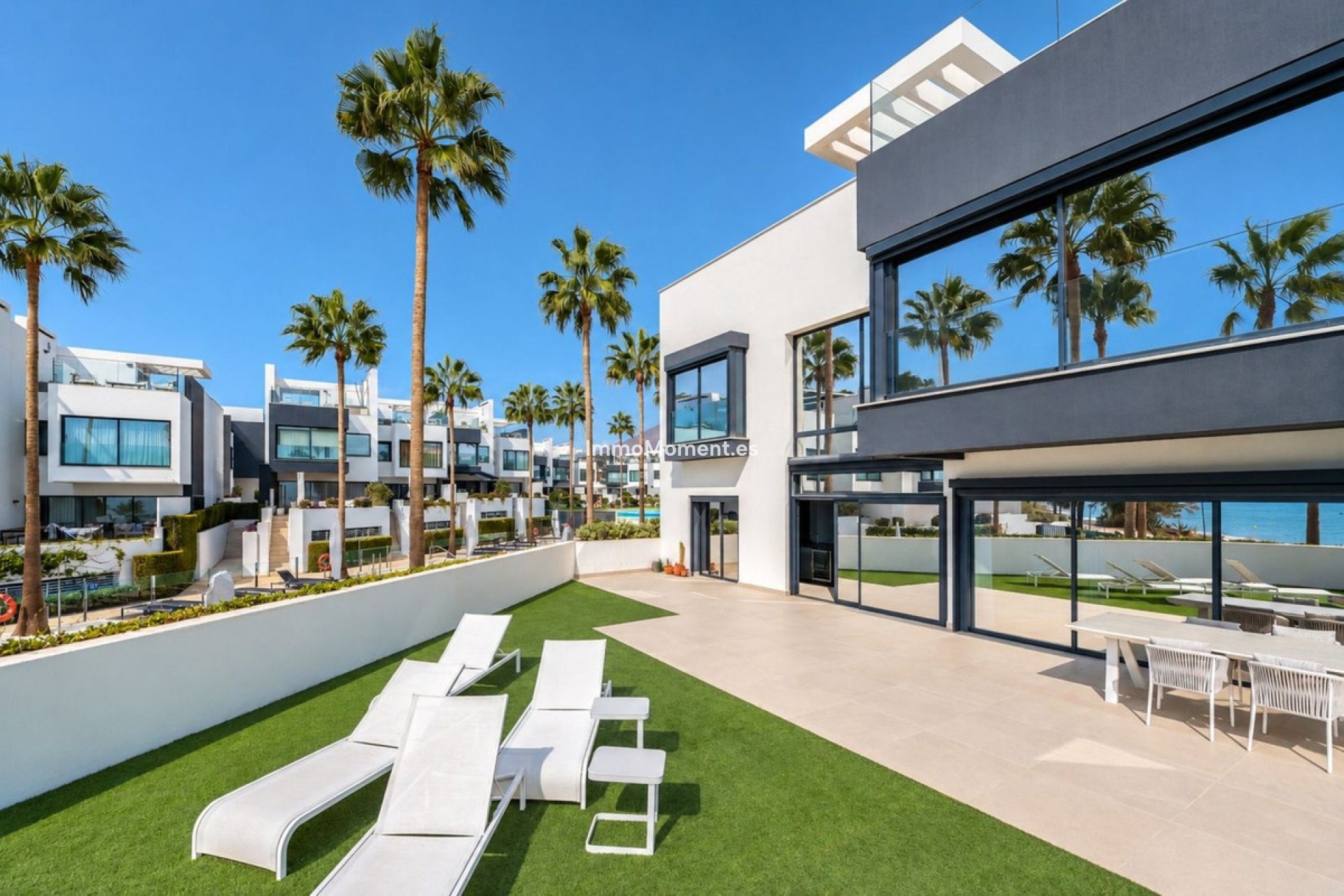 Wiederverkauf - Freistehende Villa - Estepona  - Estepona Centro