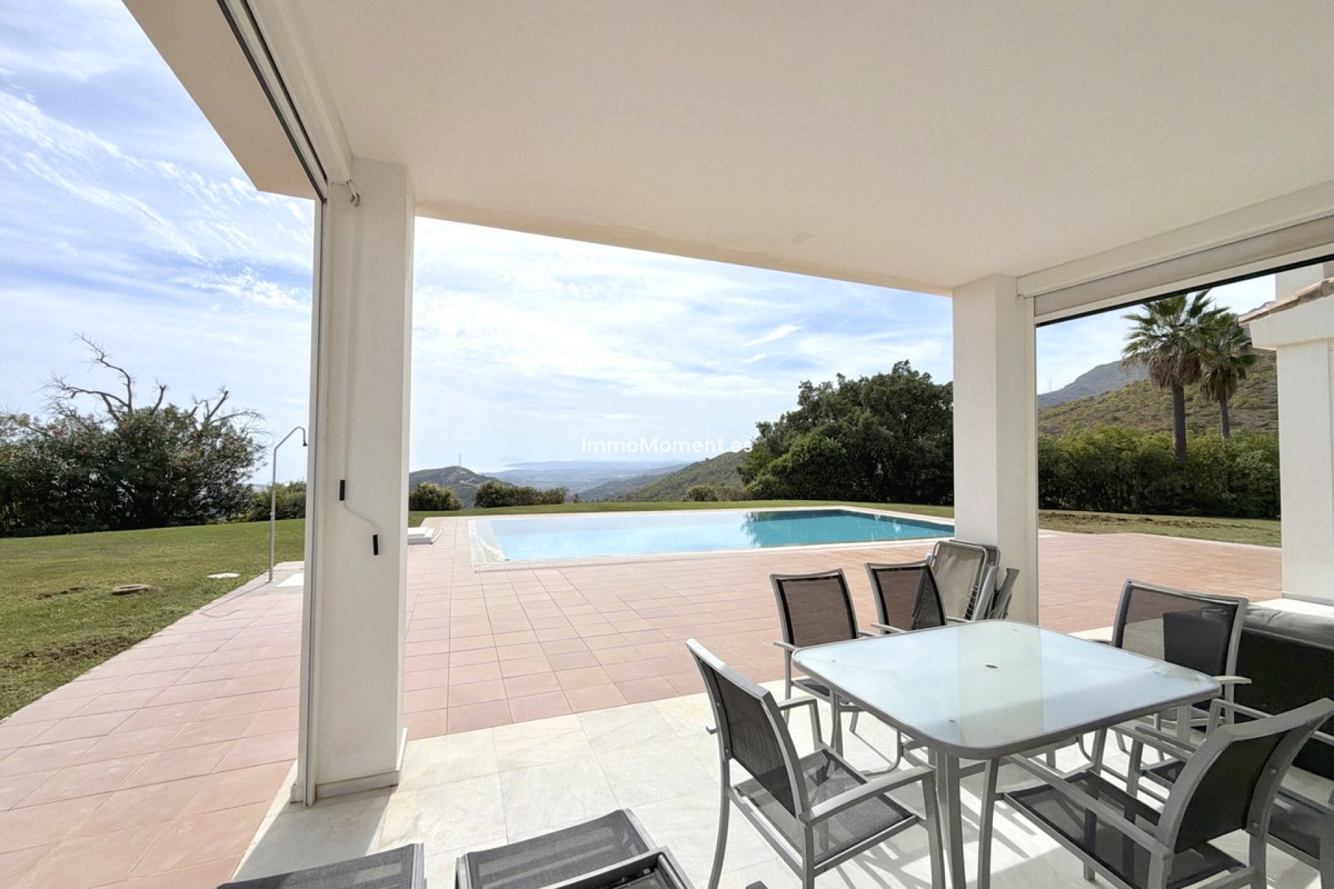 Wiederverkauf - Freistehende Villa - Estepona  - Estepona Centro