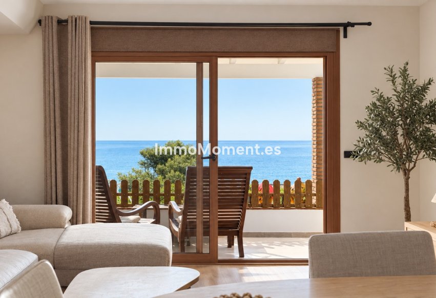Wiederverkauf - Freistehende Villa - Estepona  - Estepona Centro