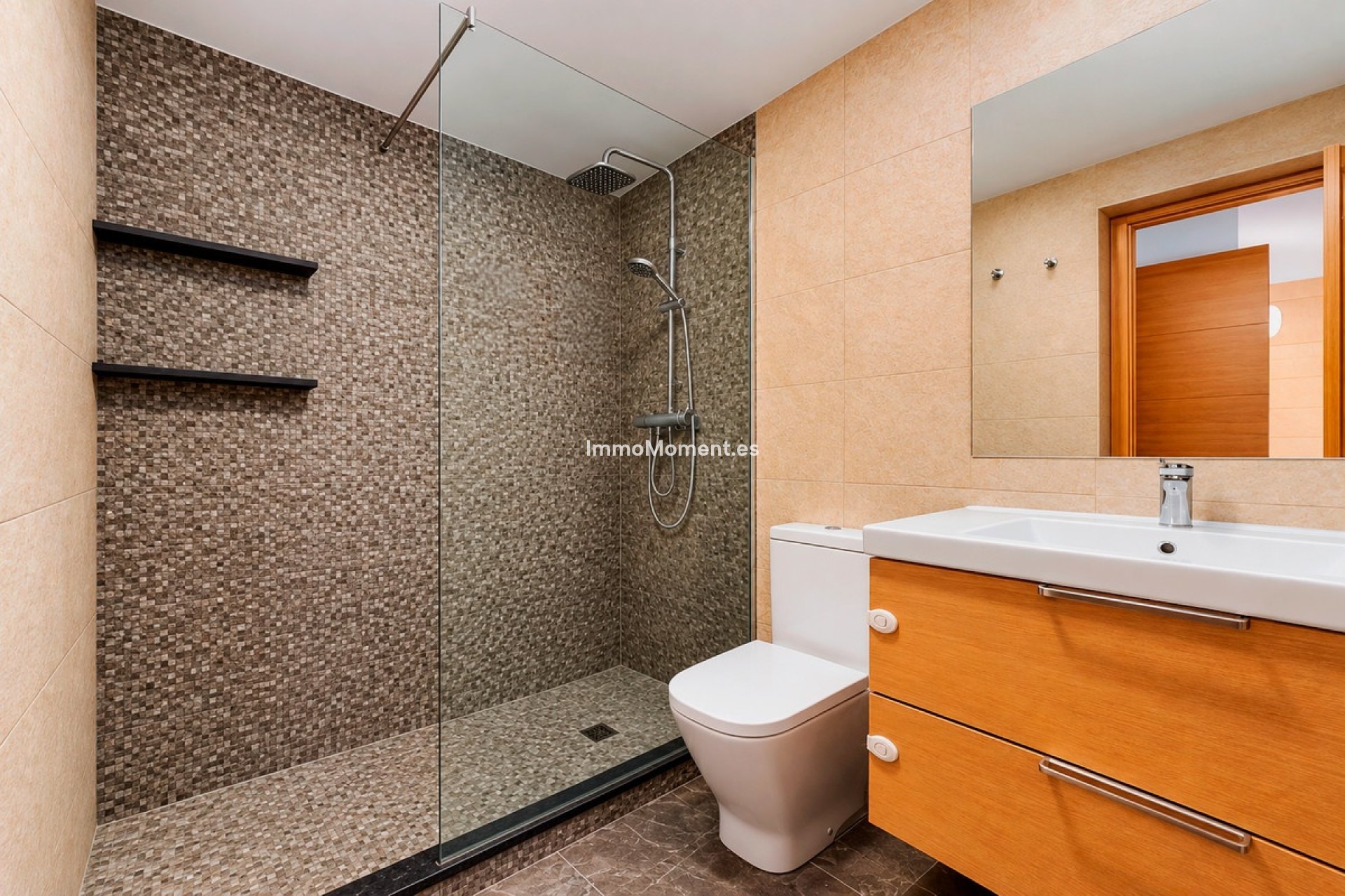 Wiederverkauf - Freistehende Villa - Estepona  - Estepona Centro