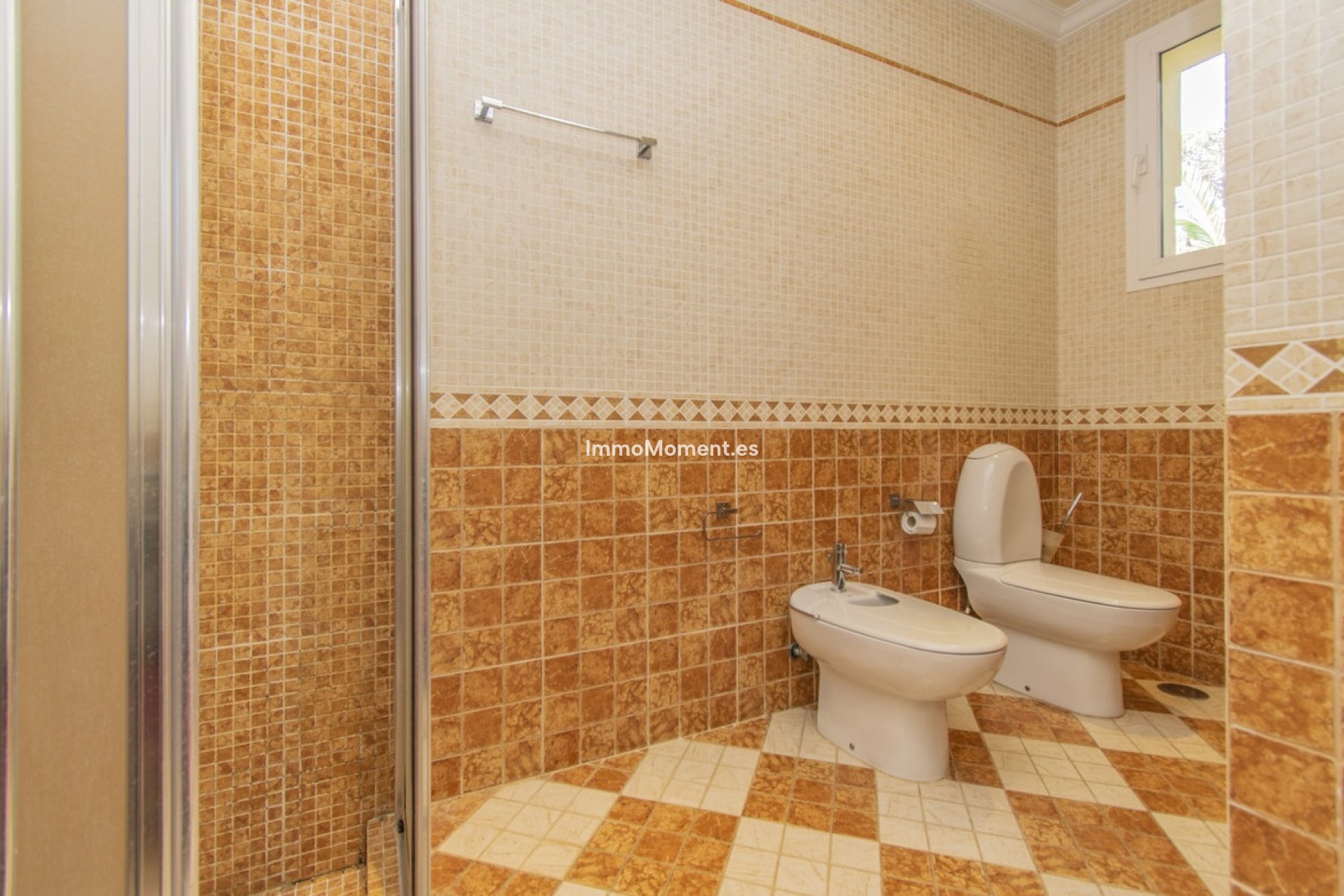 Wiederverkauf - Freistehende Villa - Estepona  - Estepona Centro